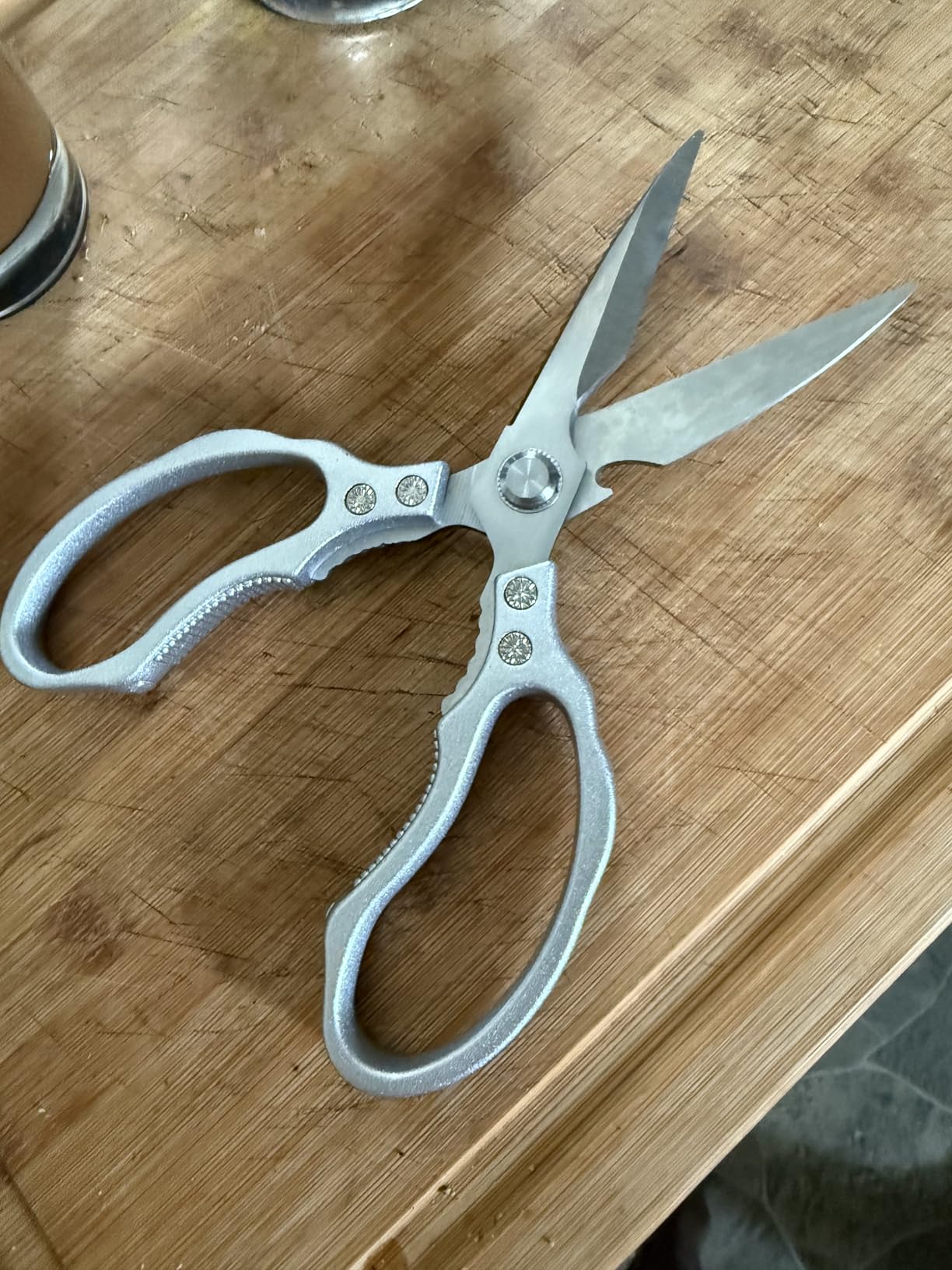 CGBE Kitchen Scissors, Multi-Purpose Kitchen Shears, Heavy Duty Dishwasher Safe Food Scissors for Chicken, Poultry, Fish, Meat & Herbs with Non-Slip Grips - Sliver customer photo 2