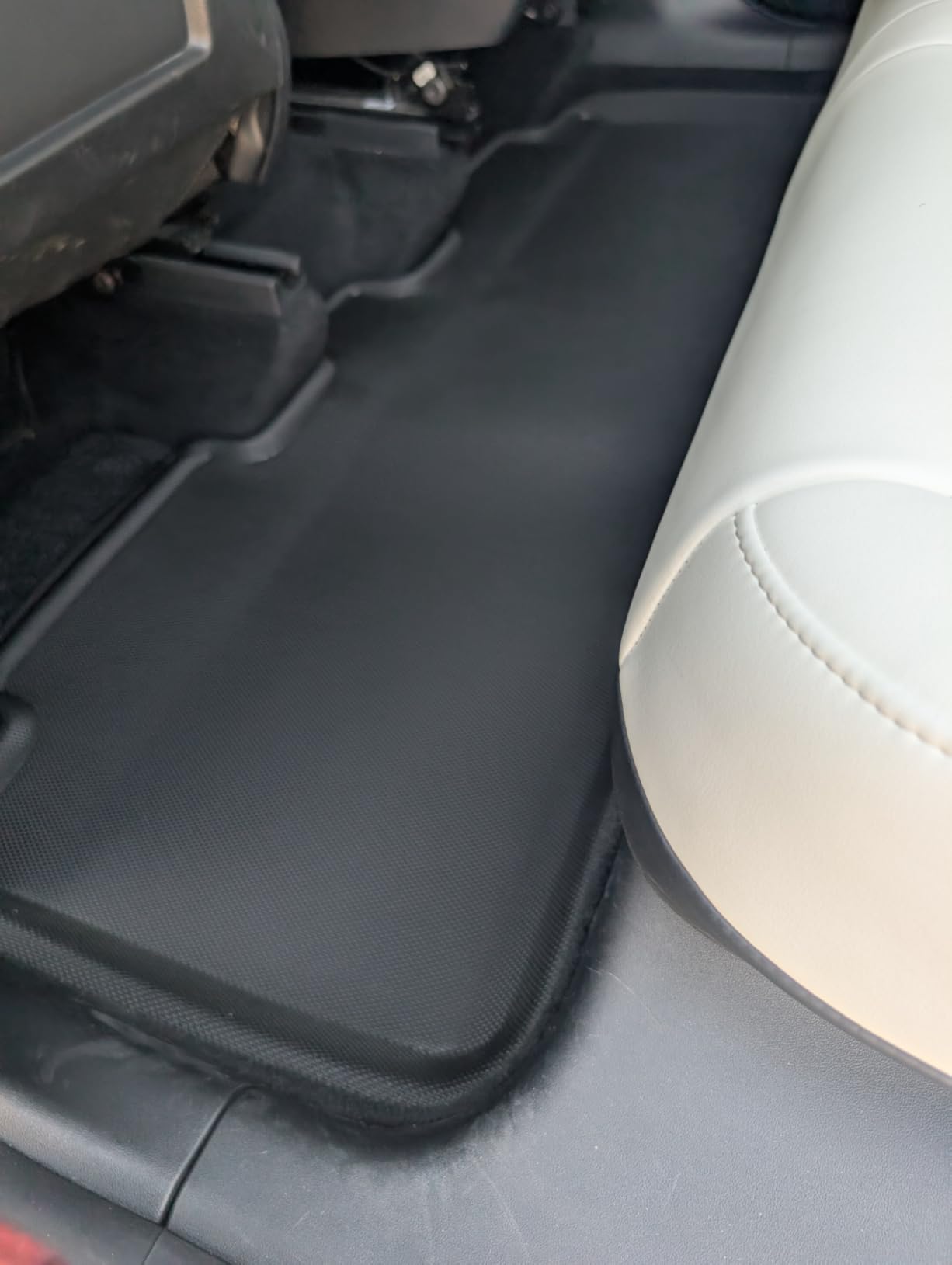 3D MAXpider Custom Fit Kagu Floor Mat (Black) Compatible with Tesla Model Y 5-Seat 2021-2025 - Full Set | All-Weather Protector, Waterproof, Heavy Duty Custom-Fit Floor Liners customer photo 1