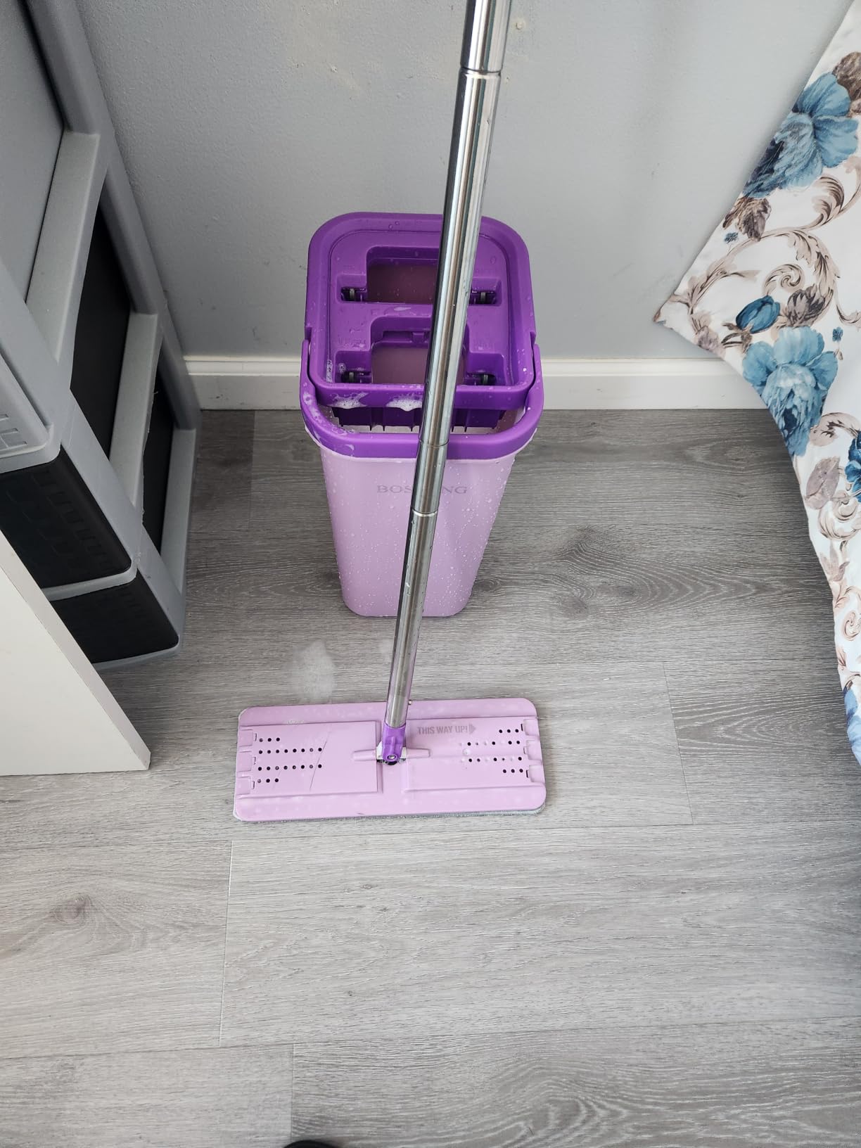 BOSHENG Mop and Bucket with Wringer Set, Hands Free Flat Floor Mop and Bucket, 3 Washable Microfiber Pads Included, Wet and Dry Use, Home Floor Cleaning System for All Floor Types and Windows customer photo 1