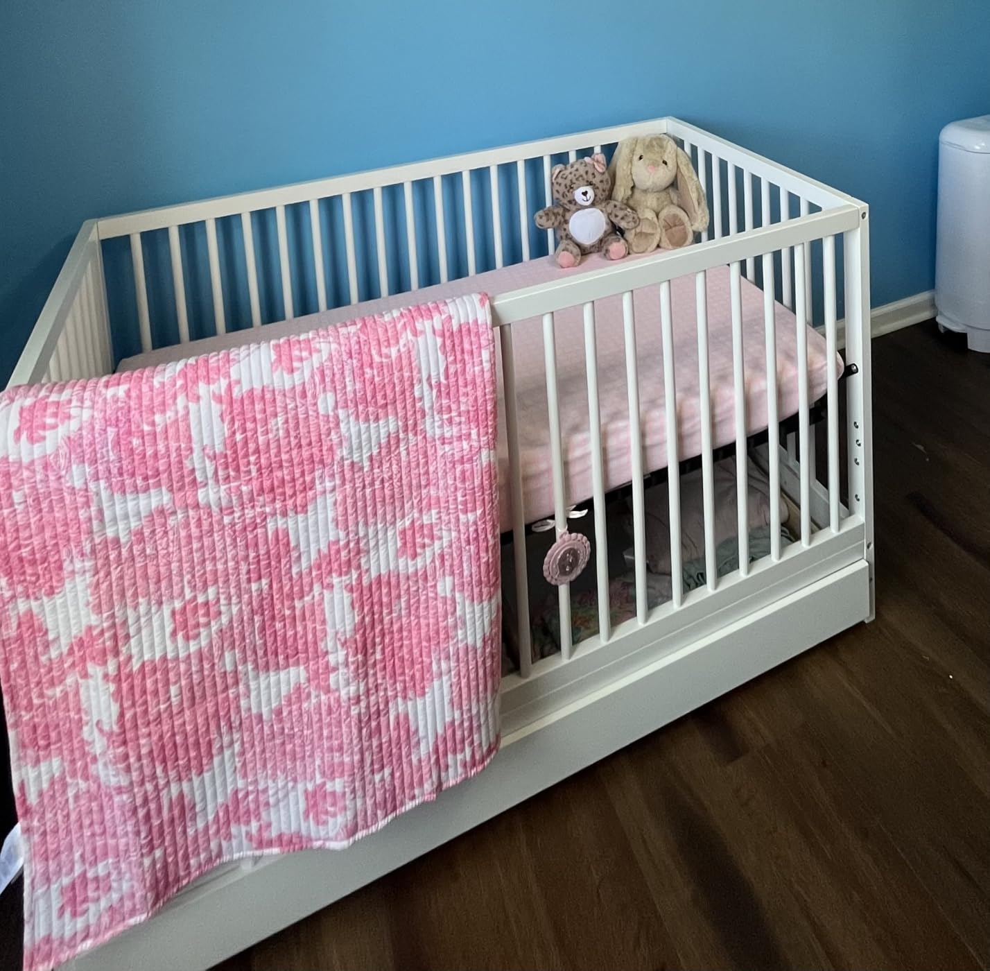Graco Teddi 5-in-1 Convertible Crib with Drawer, Driftwood, GREENGUARD Gold Certified, Full-Size Nursery Storage Drawer, Converts to Toddler Bed, Daybed and Full-Size Bed customer photo 1