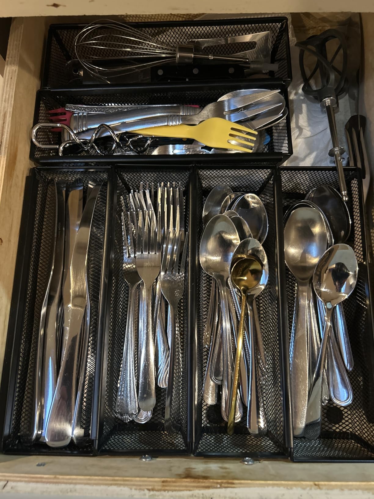 Smgmg Silverware Drawer Organizer, Silverware Organizer for Drawer, 6 Pack Utensil Organizer for Kitchen Drawers, Kitchen Drawer Organizer for Large Utensils with Interlocking Arm (9.6 * 3 * 2 inch) customer photo 1