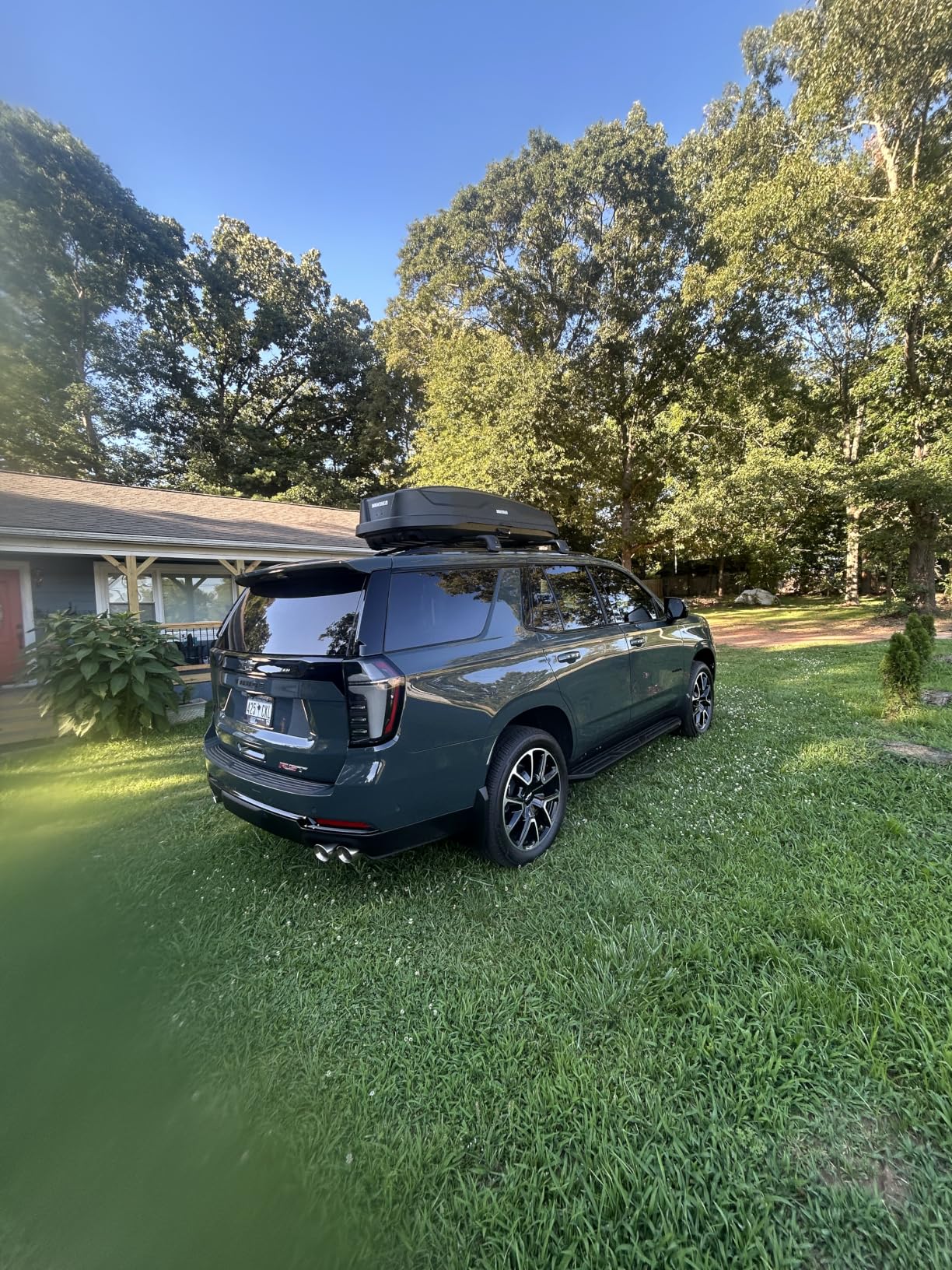 Yakima SkyBox NX 18 Roof Top Cargo Carrier, 18 Cubic Feet, Black - Dual-Sided Opening, SKS Locks, Universal Mounting customer photo 2