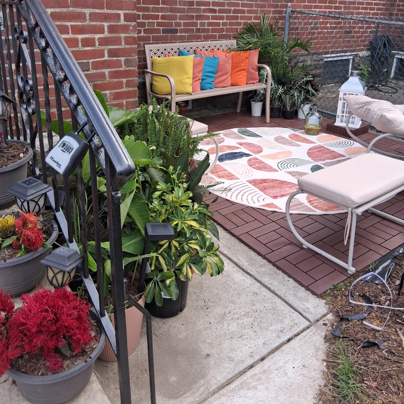 Best Choice Products Outdoor Bench 2-Person Metal Steel Benches Furniture for Garden, Patio, Porch, Entryway w/Geometric Backrest, 790lb Capacity - Rose Red customer photo 2