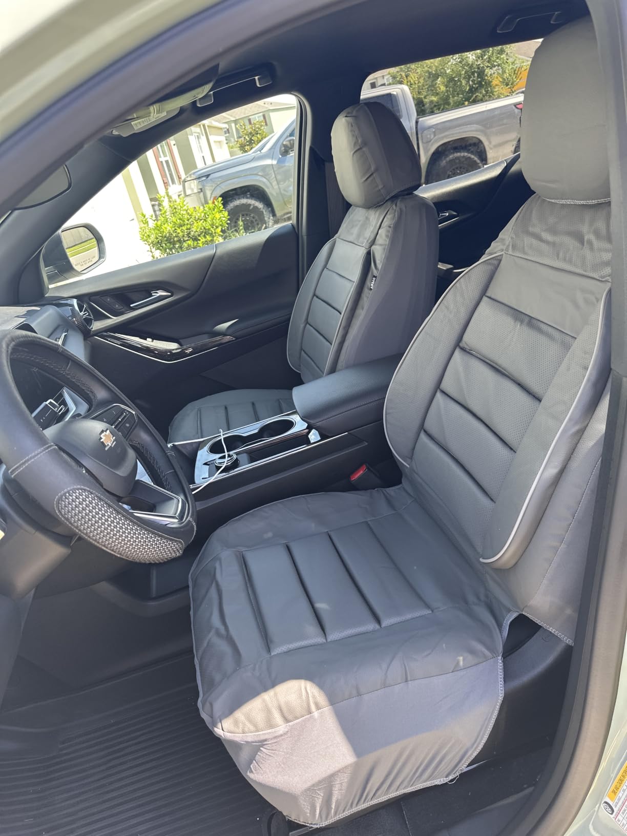 CAR PASS Leather Seat Covers Full Set Universal Water Resistant 3D Foam Back Support, Luxury Comfort Automotive 5 Seat Covers All Season Fit for SUV,Sedan,Van, Airbag Compatible Elegance(Pure Black) customer photo 1