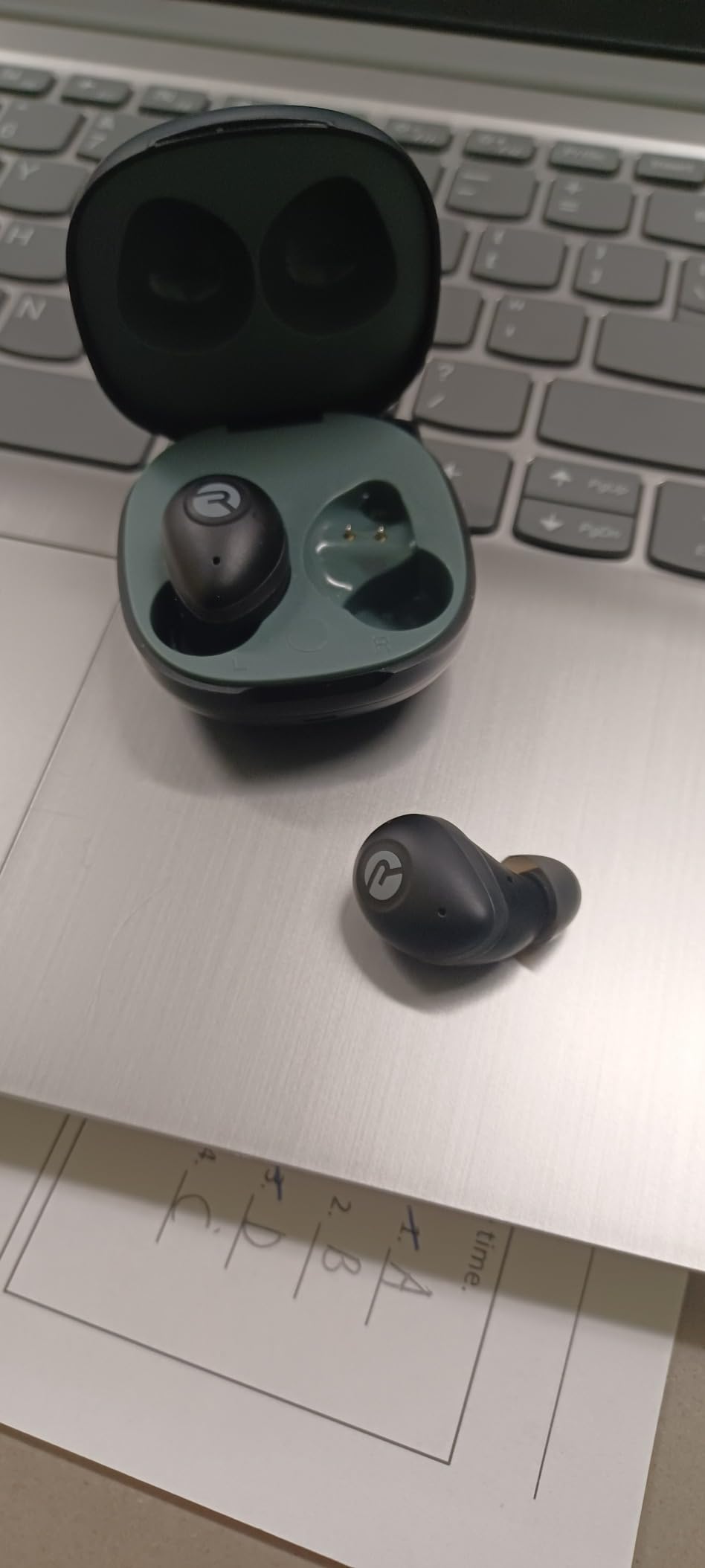 Raycon Fitness Bluetooth Wireless Earbuds + Microphone with Active Noise Canceling, Sweat & Water-Resistant Earphones, Running Headphones, Ear Buds Wireless Bluetooth 56 Hours Playtime (Black) customer photo 2