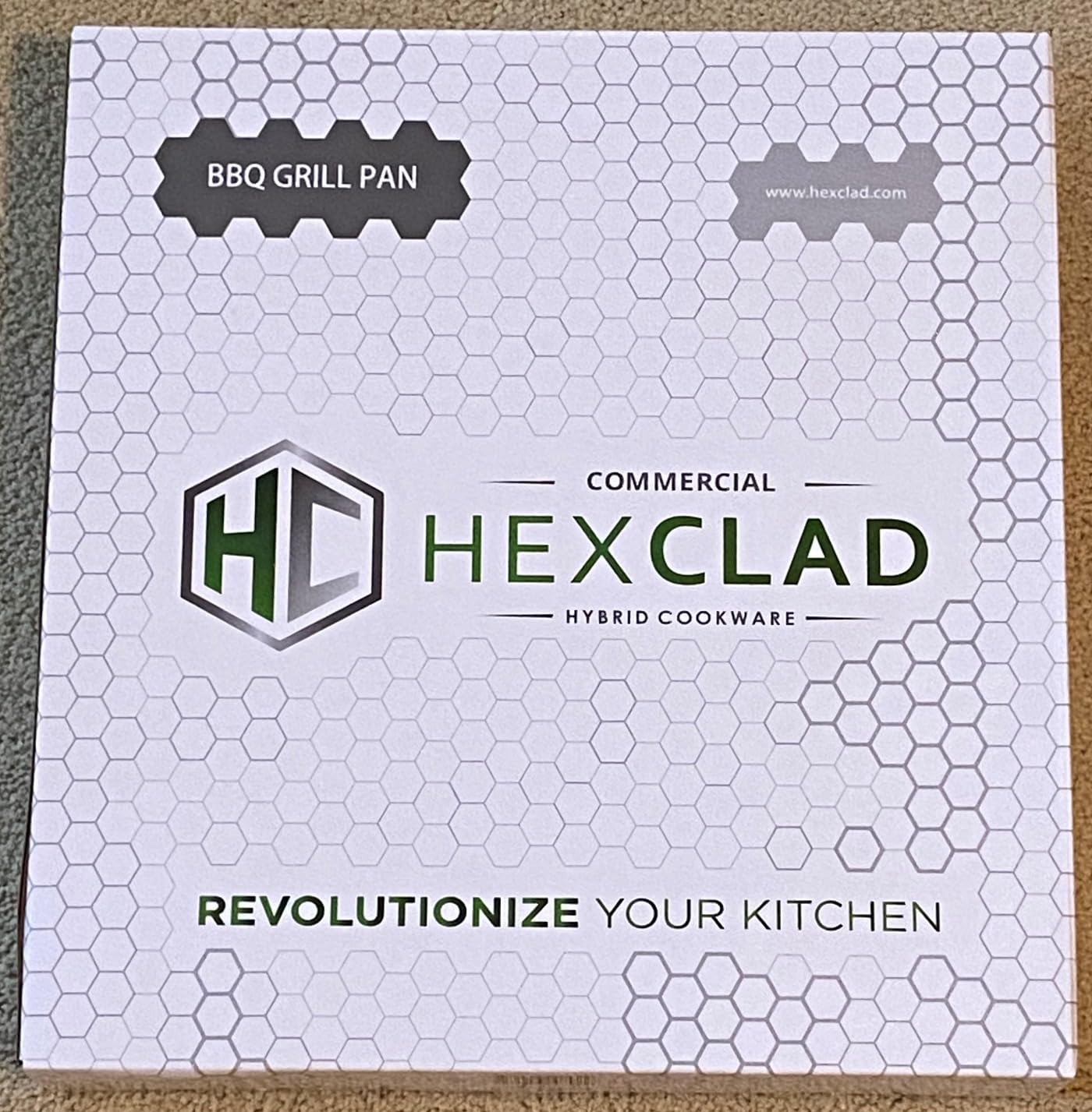 HexClad Hybrid Nonstick BBQ Grill Pan, Dishwasher-Friendly, BBQ and Oven-Safe Up to 900F customer photo 1