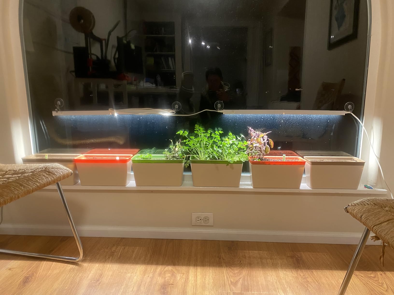 VIVOSUN Self-Watering Planters, 4-Pack 10.5 Inch Compact Rectangular Window Herb Planter Box with 10 PCS Plant Labels, Plant Container for Basil, Flowers, Succulents, Indoor & Outdoor customer photo 2
