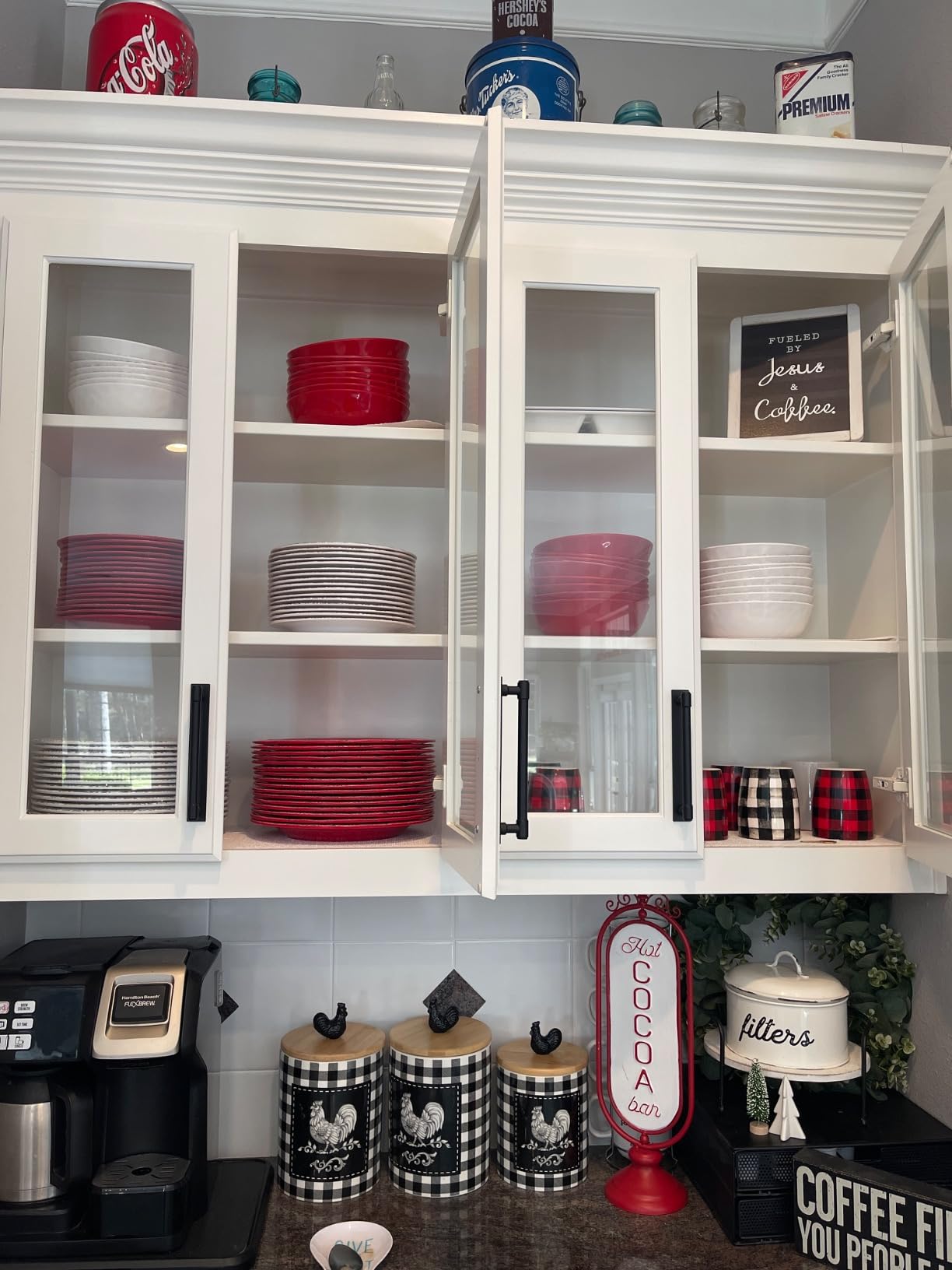 Farmhouse Melamine Dinnerware Sets, 12 Pieces Dishes Dinnerware Set, Service for 4, Lightweight Kitchen Plates and Bowls Sets customer photo 2