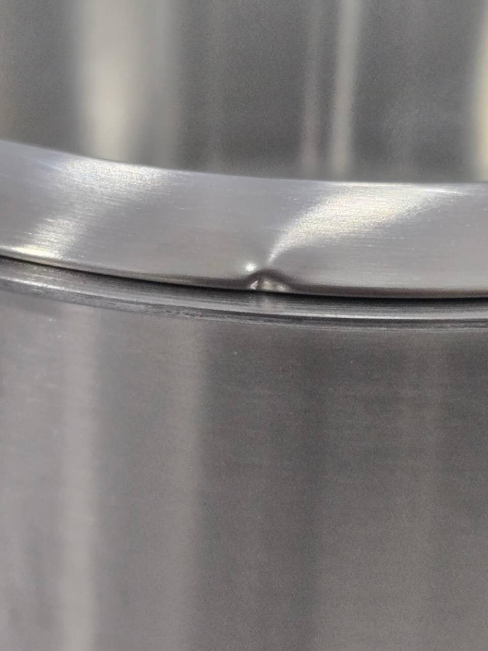 DELARLO Tri-ply Stainless Steel 8 Quart Heavy Duty Induction Stock Pot, Soup Pot with Lid, 18/10 Induction Big Stockpot with Lids, Large Stainless Steel for Cooking, Up to 600F customer photo 1
