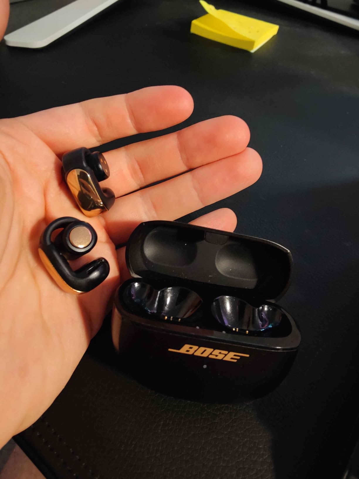 Bose Ultra Open Earbuds - Bluetooth Open Ear Earbuds with OpenAudio for Awareness, Clip-On Design for Comfort, Water Resistant, Up to 48 Hrs of Playtime, Black customer photo 1
