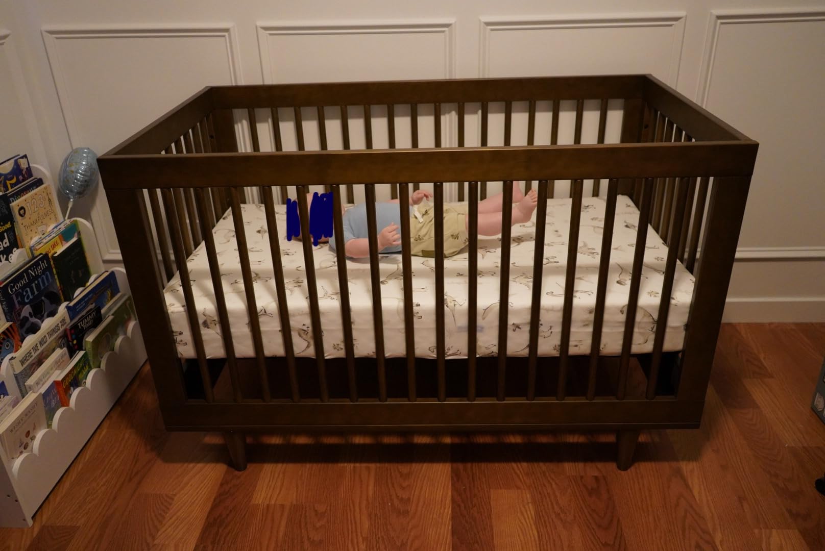 Davinci Marley 3-in-1 Convertible Baby Crib, Walnut, GREENGUARD Gold Certified, FSC Certified, Converts to Toddler Bed & Daybed, 4 Adjustable Mattress Heights customer photo 1
