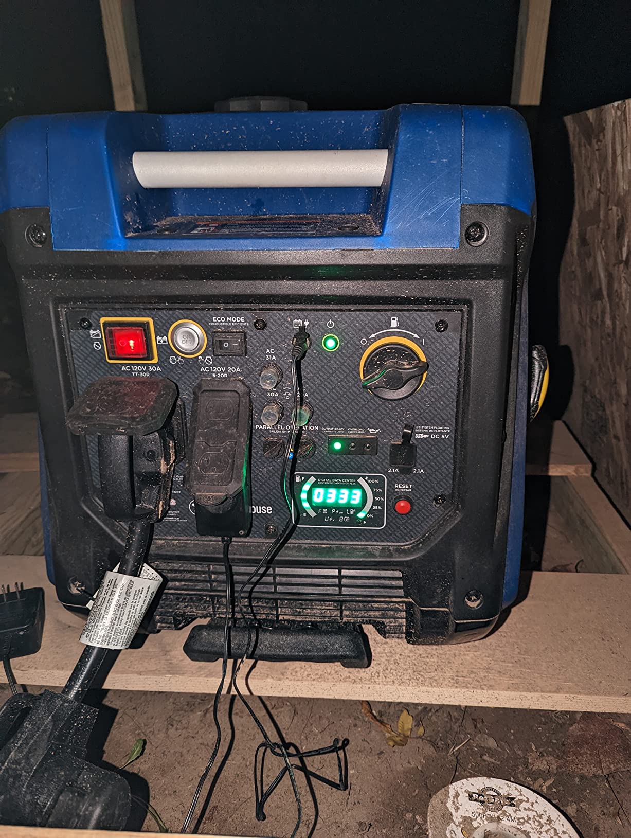 Westinghouse 4000 Peak Watt Super Quiet Portable Inverter Generator, Remote Electric Start with Auto Choke, RV Ready 30A Outlet, Gas Powered, CO Sensor, Parallel Capable customer photo 1