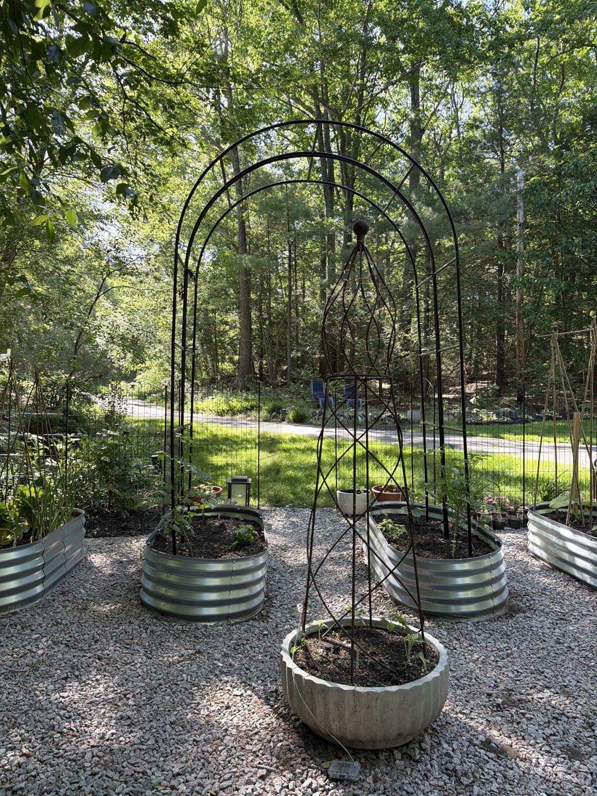 Thickened Tube Garden Arch Trellis, 4.6 * 7.8 or 6.4 * 7.5Ft, Metal Archway Arbor Stable Outdoor Garden Trellis for Climbing Plants, Party Wedding Arch Decoration customer photo 1