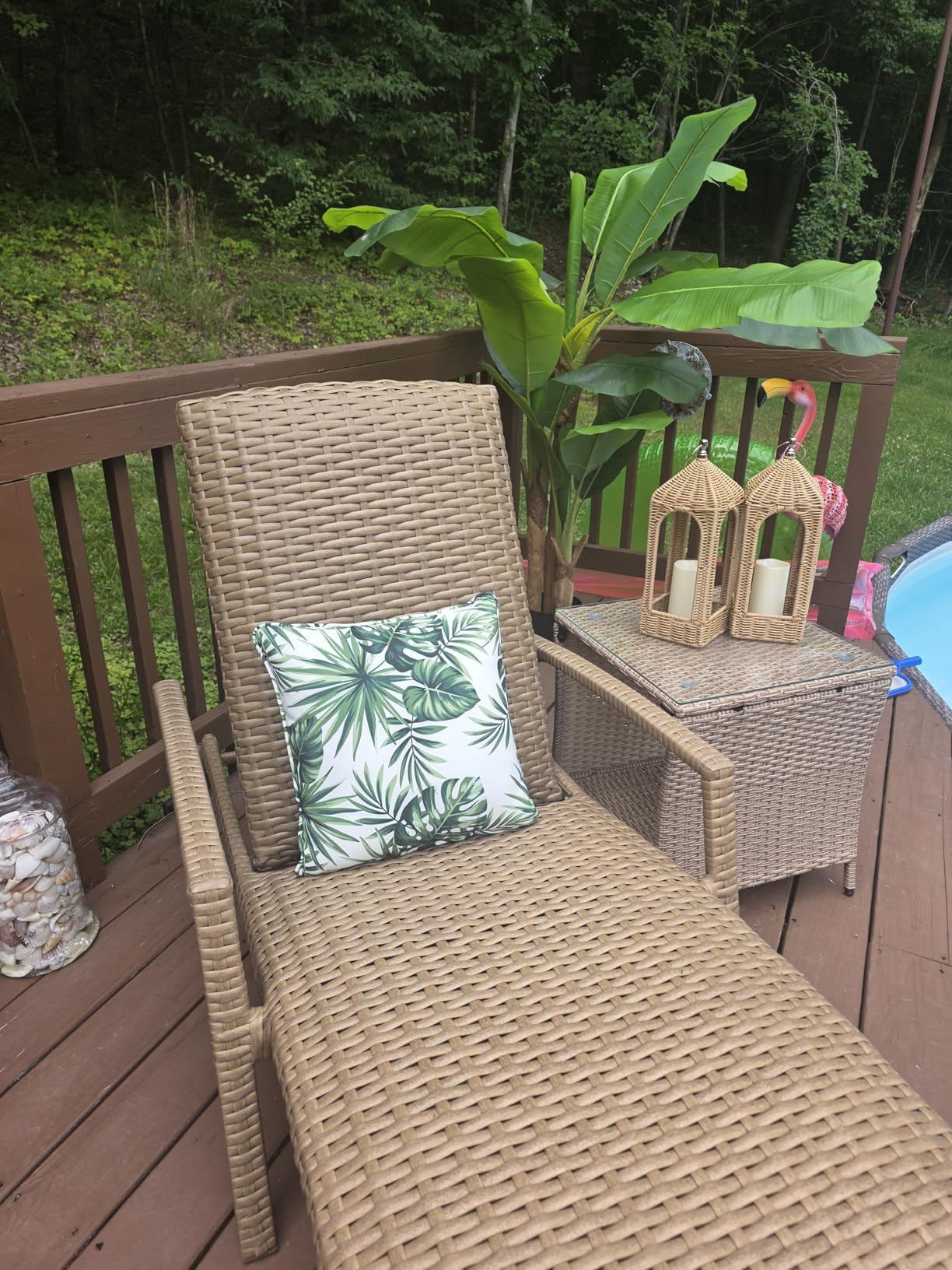 VINGLI Outdoor Wicker Side Table Patio Side Tables for Outside, Tempered Glass Top Wicker Table with Storage End Table for Balcony Porch Deck (Brown) customer photo 2