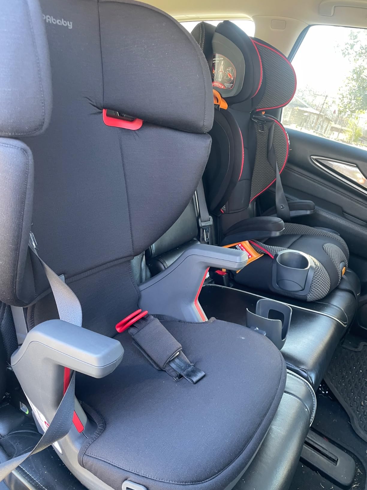 UPPAbaby Alta V2 High Back Booster Seat/Seven-Position, Active Support Headrest for Growing Children/SecureFit Integrated Belt Guide + Positioner/Cup Holder Included/Iris (Grey Mélange/Lavender) customer photo 2