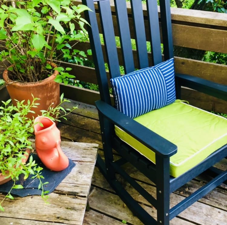 Psilvam Oversized Outdoor Rocking Chair, HDPE Porch Rocker for Adults, All Weather Resistant Rocking Chairs for Patio Lawn Garden, 350lbs Weight Capacity (Light Gray) customer photo 1