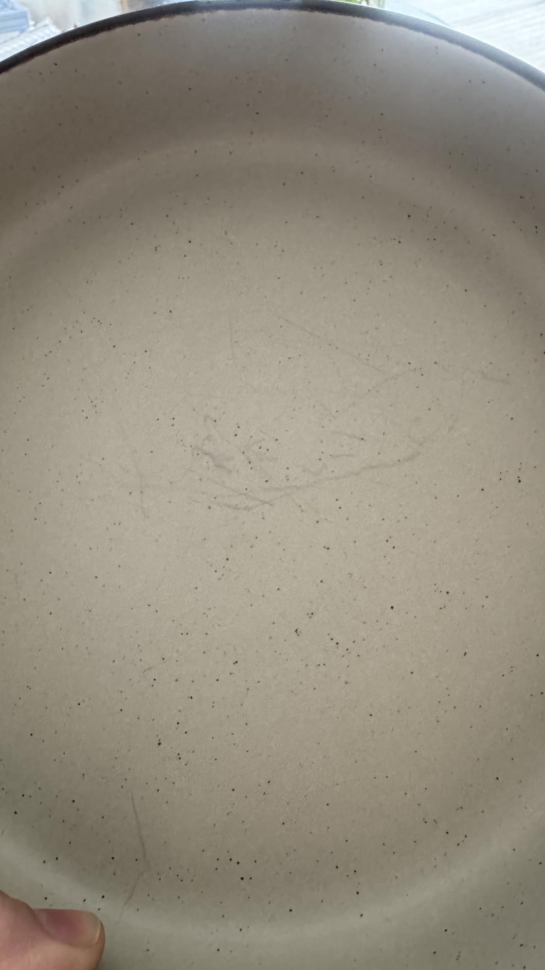 Gibson Elite Gelston Stoneware Matte Reactive Glaze 16 Piece (Service for 4) Plates and Bowl Dinnerware Set - Cream customer photo 2