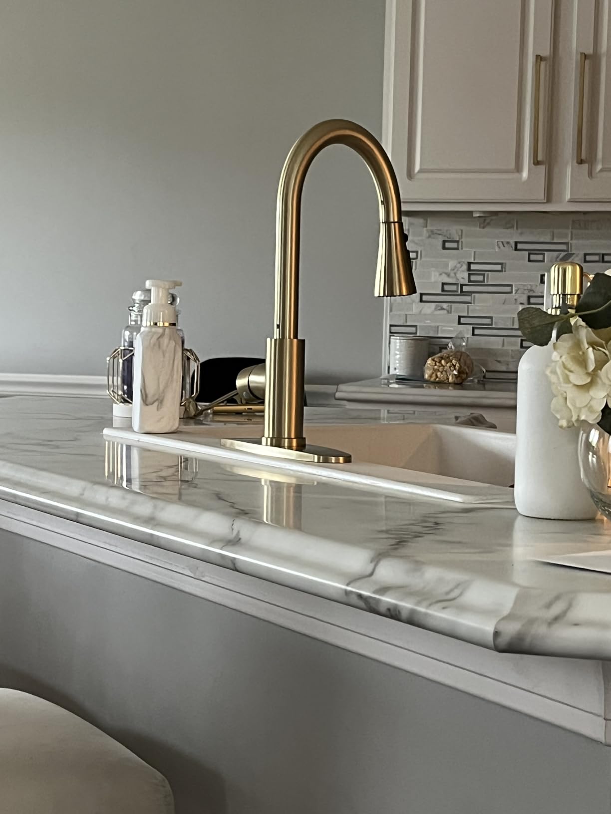 Touchless Kitchen Faucet with Pull-Down Sprayer, Kitchen Sink Faucet Brushed Nickel Faucets with Soap Dispensor, Single Handle Hands-Free Sensor Suitable for 1 to 4 Hole Sink, Stainless Steel customer photo 2