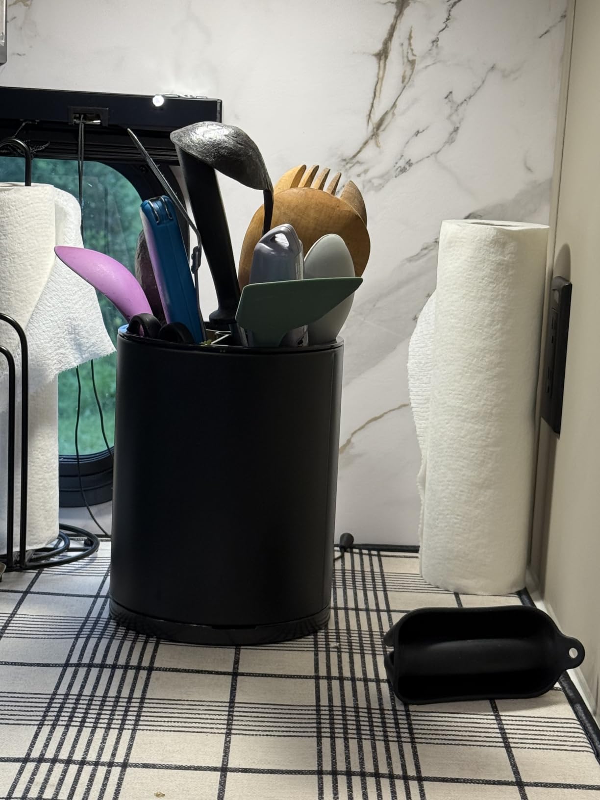 Nigelia 360 Rotating Stainless Steel Utensil Holder customer photo 1