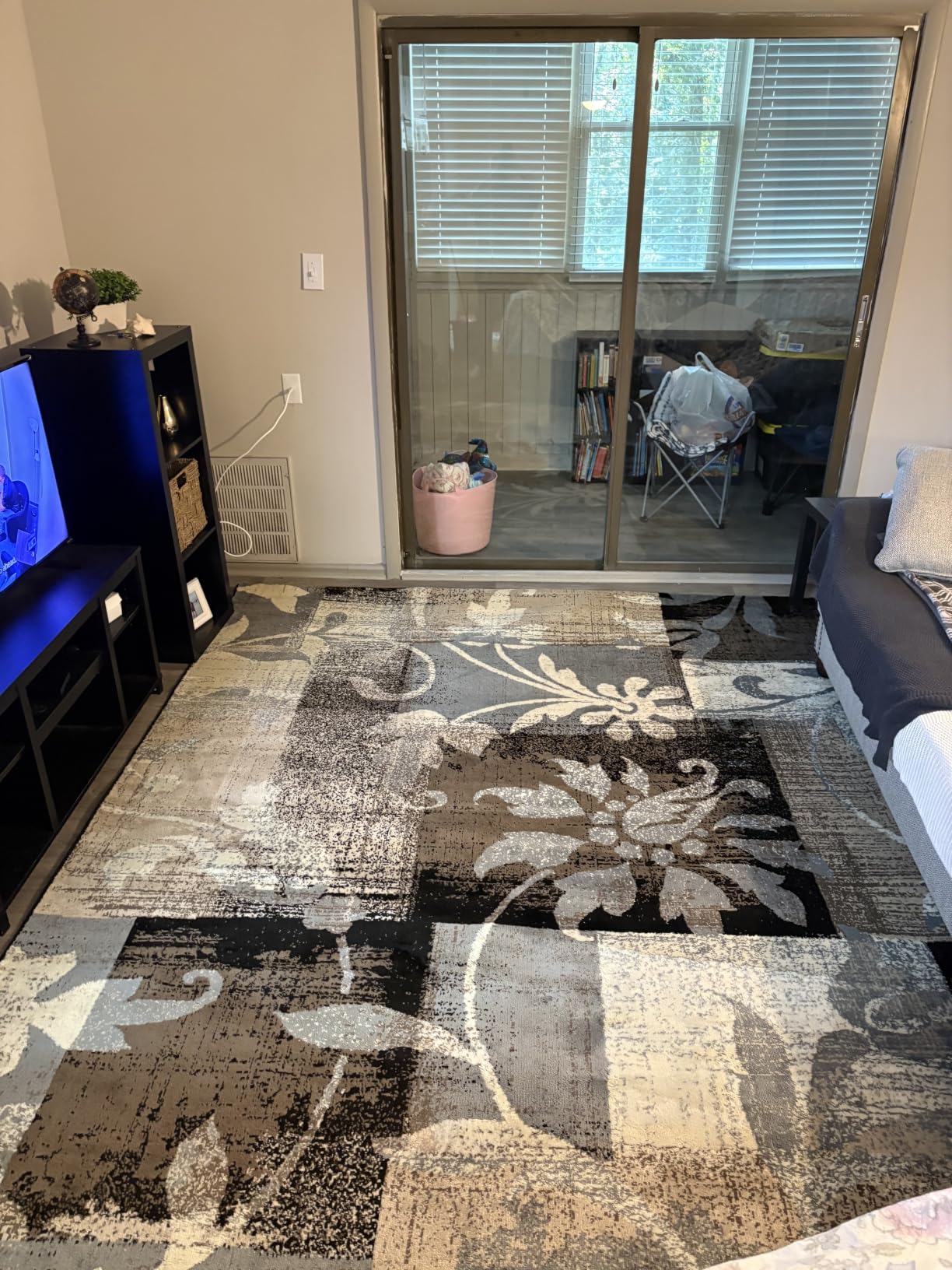 Superior Pastiche 3 Piece Indoor Area Rug Set, Jute Backing, Modern Floral Patchwork Decor, Hallway, Office, Kitchen, Bedroom, Living Room Floors, Plush Rugs, 2' x 3', 5' x 8', 8' x 10', Beige customer photo 1