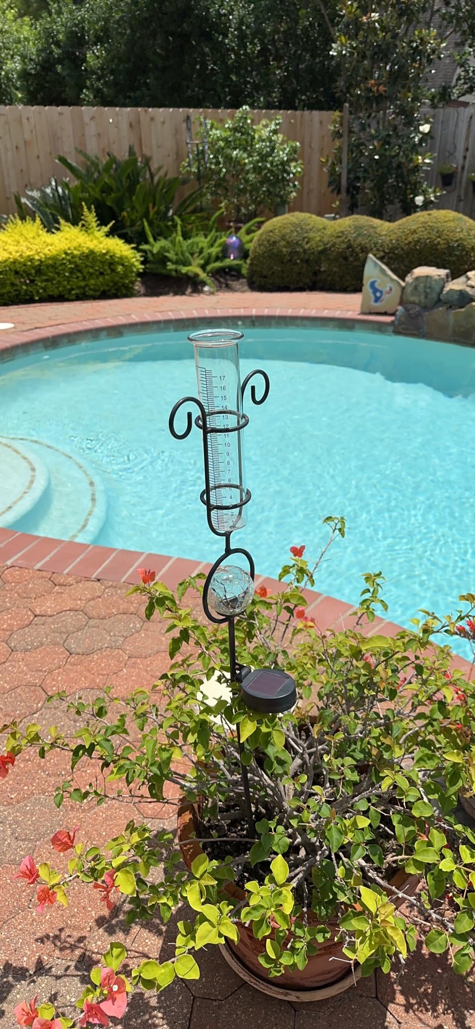 BIUWING Wireless Rain Gauge Outdoor, Self-Emptying Digital Rain Gauges Outdoors Best Rated, Electronic Rain Measure Gauge, Freeze Proof Rain Gauge with Thermometer, Remote Rain Meter for Garden customer photo 1