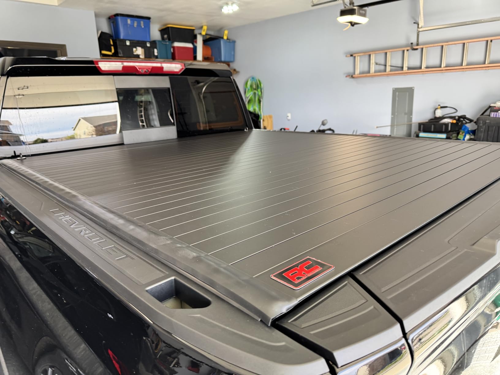 Rough Country Hard Roll Up Tonneau Cover for Chevy Silverado & GMC Sierra 1500 (2019-2026) - Aluminum Slat, No-Drill Install, Fits 5'10 Bed Short Bed customer photo 2