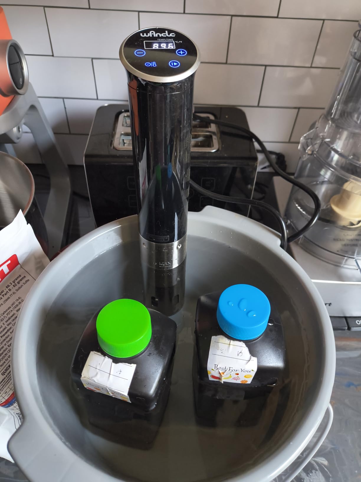 Wancle 1100W Immersion Circulator, IPX7 Sous Vide Cooker, Small Space-Saving Design customer photo 2