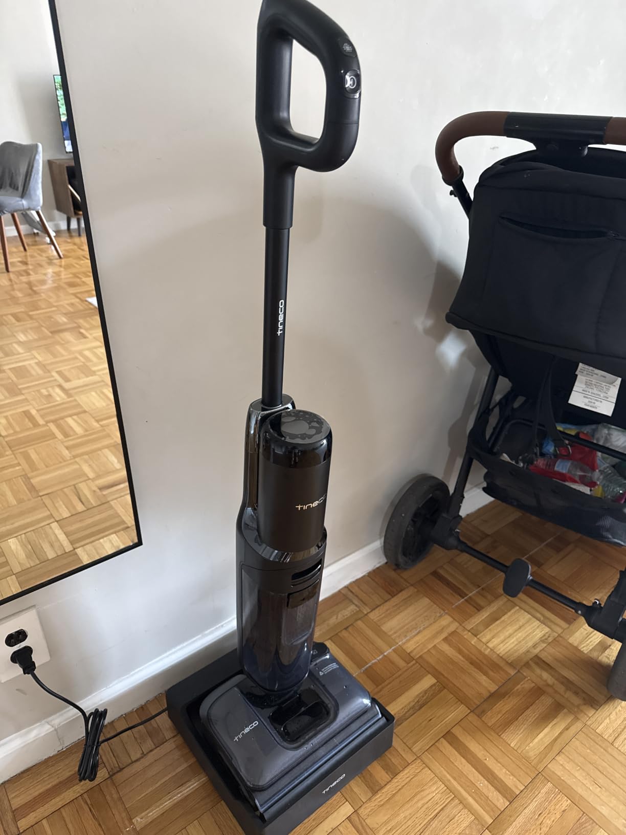 Tineco Floor ONE S7 Stretch Ultra Cordless Wet Dry Vacuum Cleaner, 180°Lay-Flat Anti-Tangle Design, 50 Minutes Runtime, 185℉ Flashdry Self-Cleaning, Dual-Sided Edge Cleaning Floor Cleaner customer photo 1