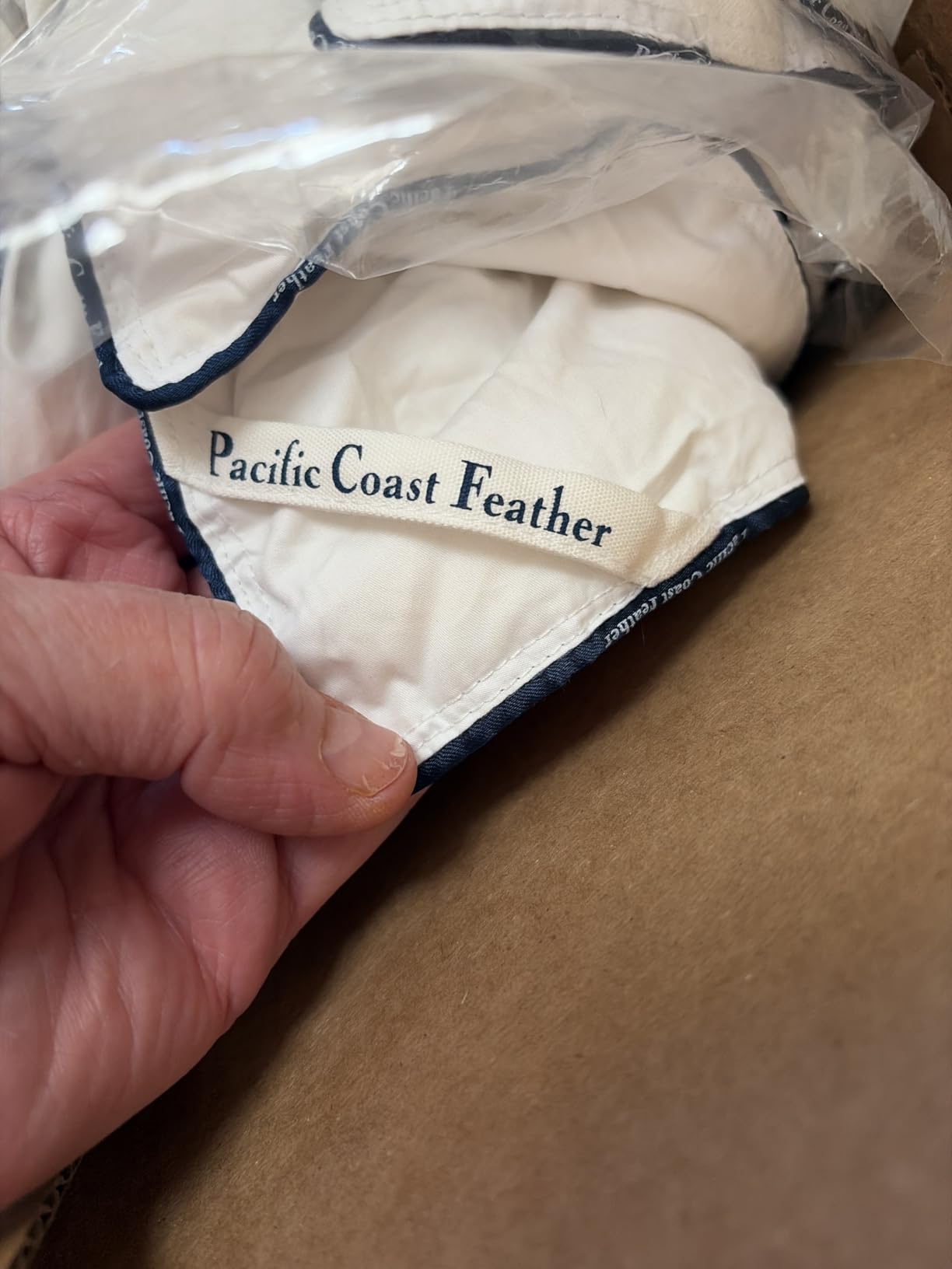 Pacific Coast Goose Feather Down Fiber Comforters King Size, Extra Fluffy White Duvet Insert, Ultra-Soft, Breathable, All Season Hotel Luxury Bedding Comforters, 8 Corner & Center Loops (106