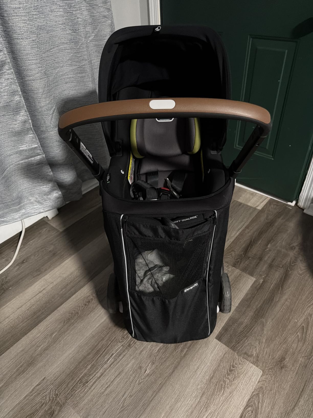 Evenflo Shyft DualRide Infant Car Seat Stroller Combo with Carryall Storage (Boone Gray) customer photo 2