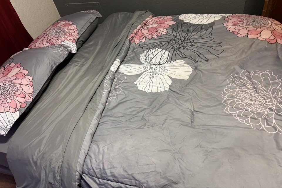 Queen Adjustable Bed Base Frame, Massage & Wireless Remote, Dual USB Ports, Ergonomic Upholstered Bed Frame, Lift Motor, Under Bed Lighting, Independent Head and Foot Tilt customer photo 1