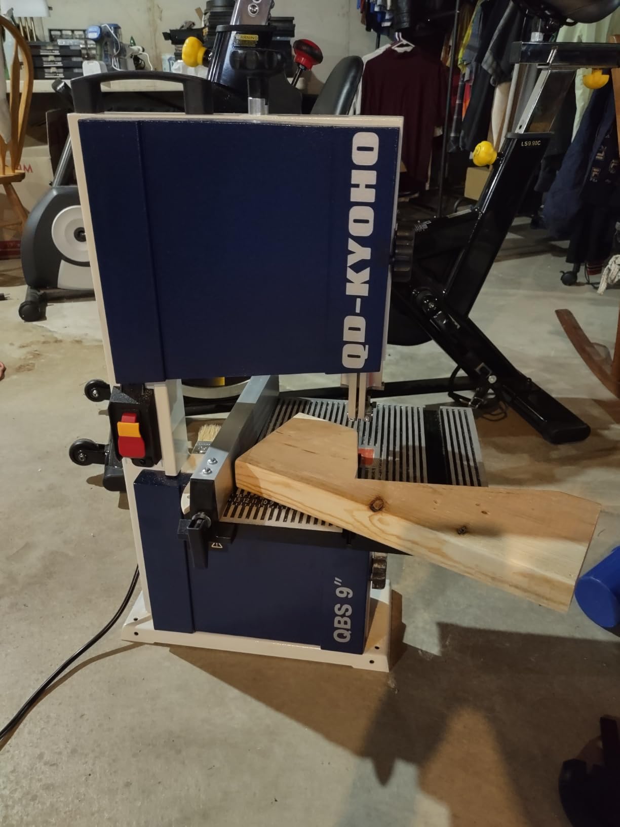 Band Saw, 14 Inch Bandsaw for Woodworking, 1445 & 2950 FPM Dual-Speed Bandsaw, 2 HP, 120 V 14-Amp Motor, Cast Iron Table customer photo 2