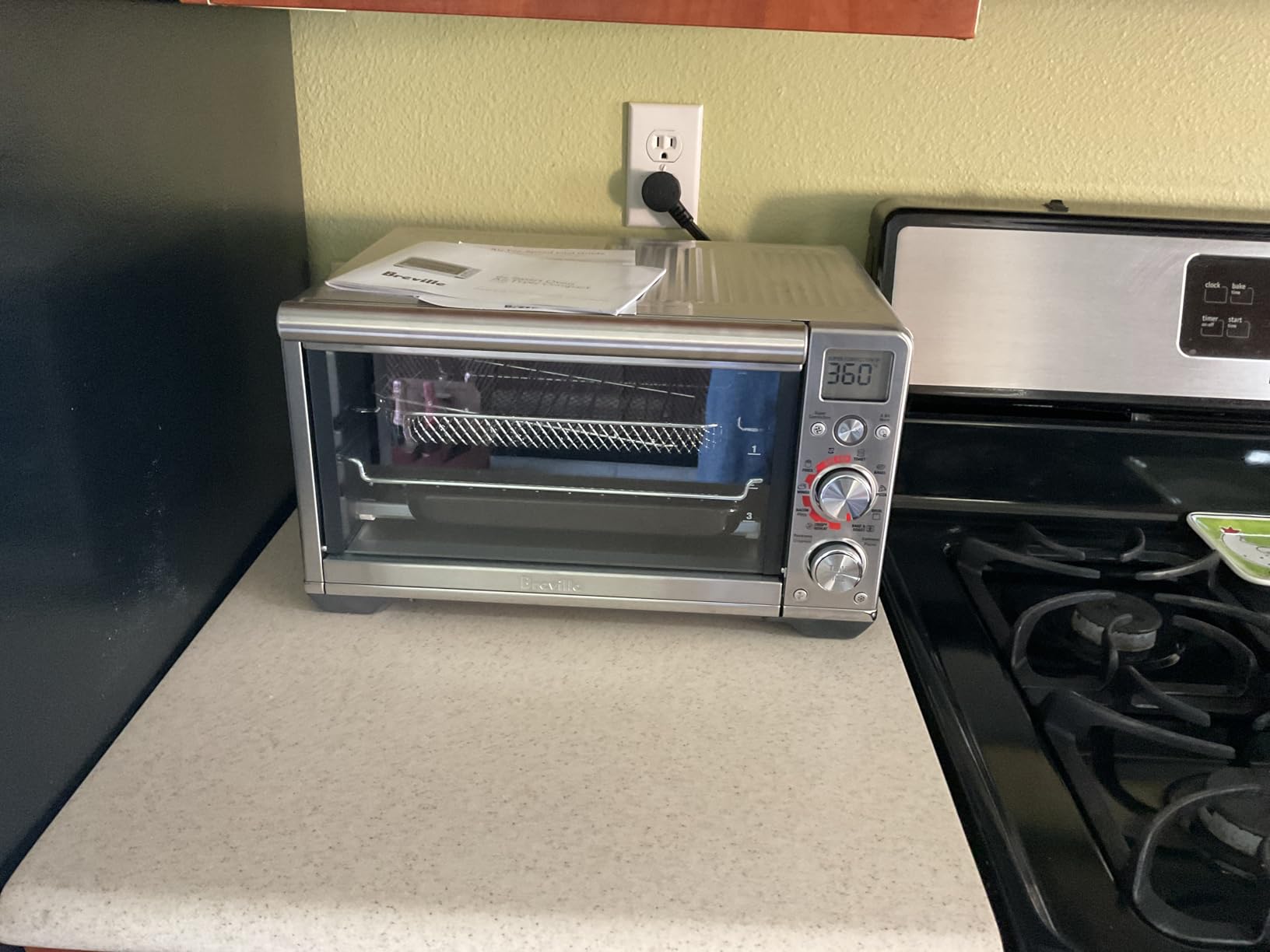 Breville Smart Oven Air Fryer Compact, Brushed Stainless Steel with 10 Functions customer photo 1
