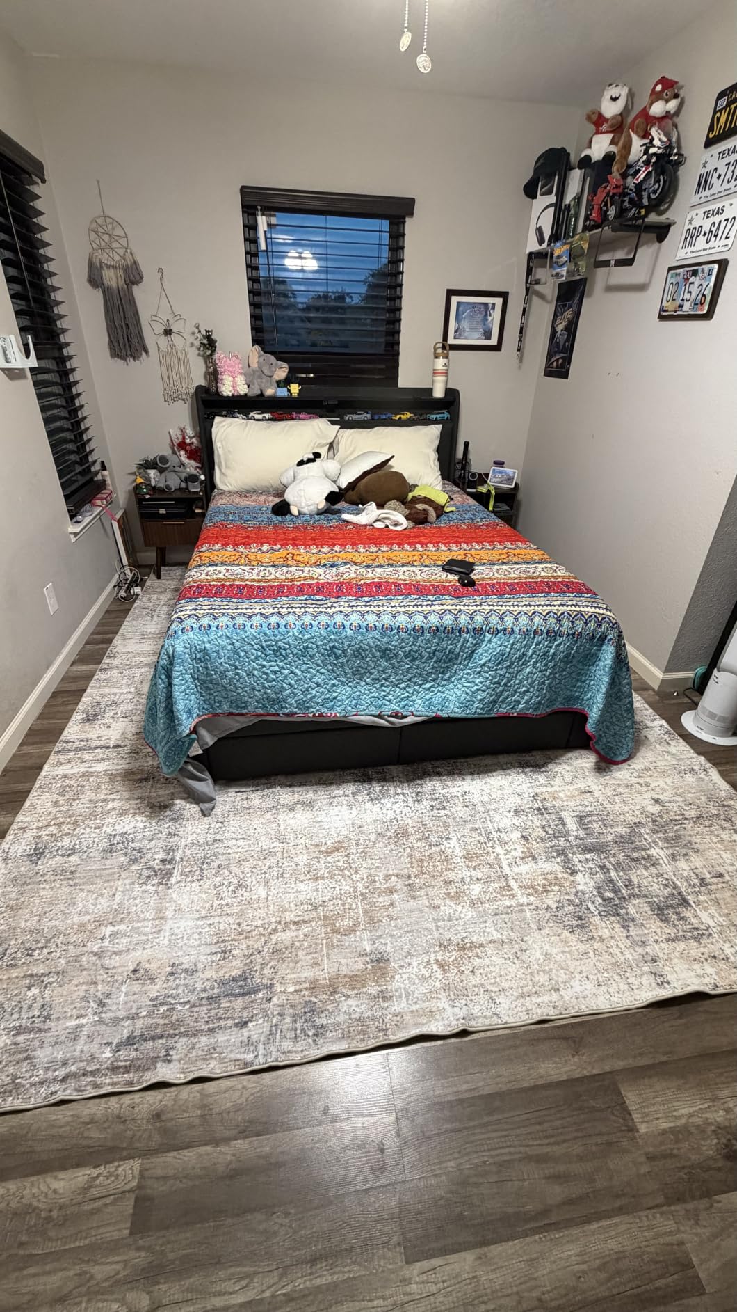 8x10 Area Rug for Living Room, Abstract Washable Non-Slip Large Rugs, Gold - Soft Neutral Carpet for Bedroom, Dining Room, Home Office Nursery Indoor, Stain Resistant, Low Pile, Foldable customer photo 2