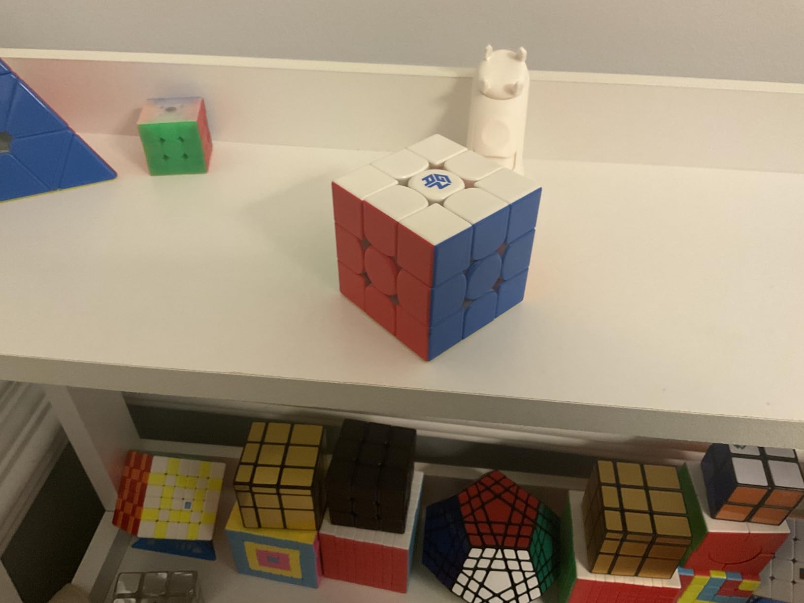 GAN 16 Maglev MAX Speed Cube 3x3 Magnetic, Power Stability Handfeel Max Professional Speedcube, 2025 Pinnacle Flagship UV Version GAN16, 56mm customer photo 2