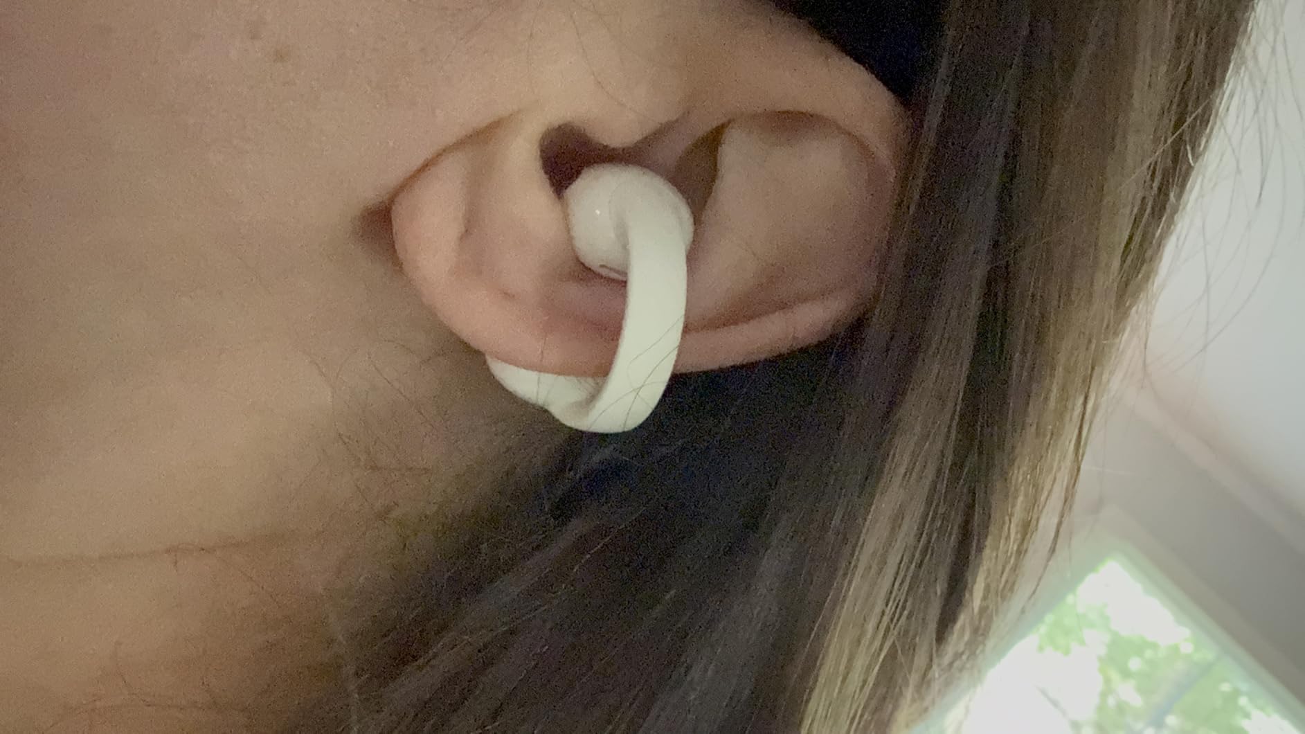 Soundcore C50i by Anker Open Ear Earbuds, Clip-On Headphones Over Ear for Running Workout, 12mm Drivers Powerful Bass, IP55 Waterproof, Bluetooth 6.0 Hi-Res, FlexiClip Design customer photo 2