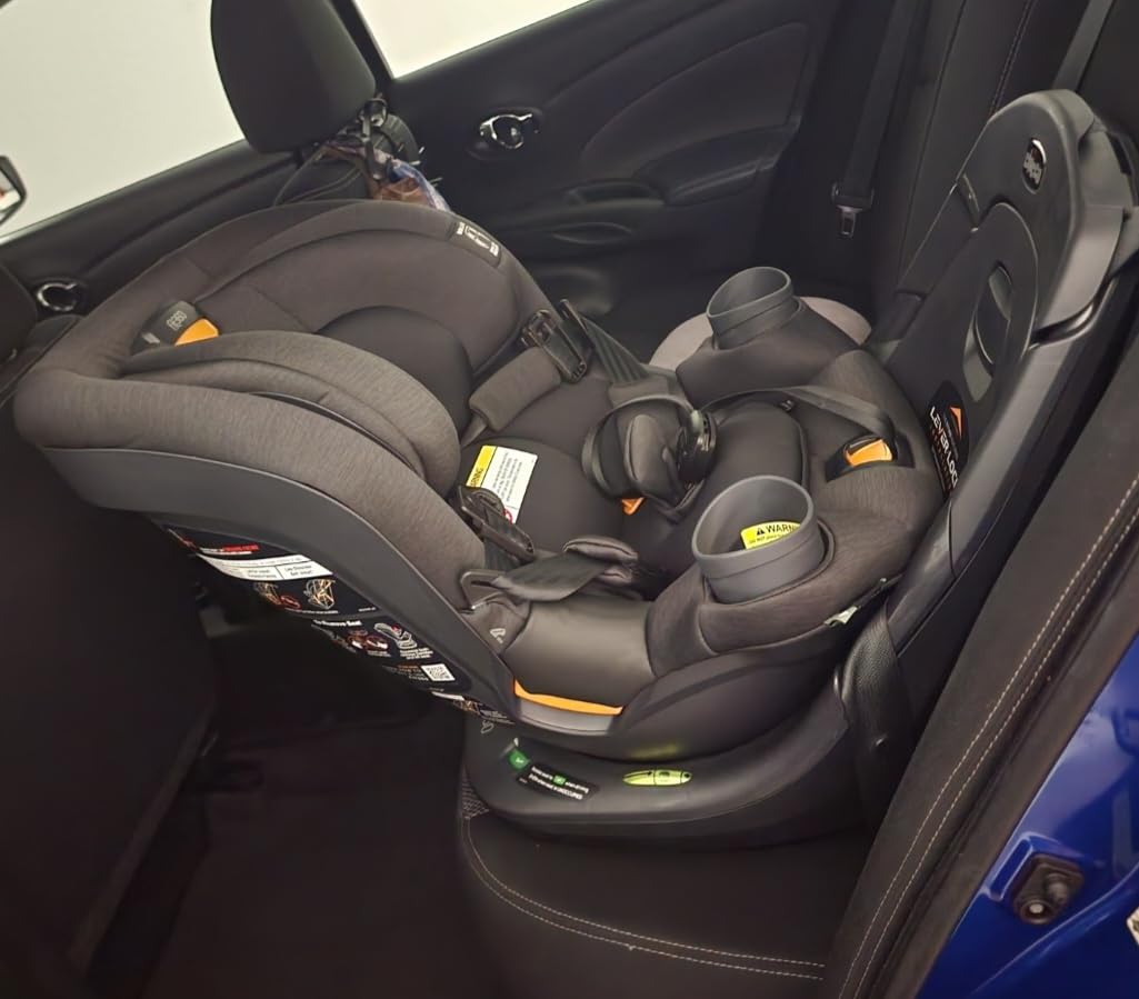 Chicco Fit360 Rotating Convertible Car Seat, Carbon/Grey ClearTex customer photo 2