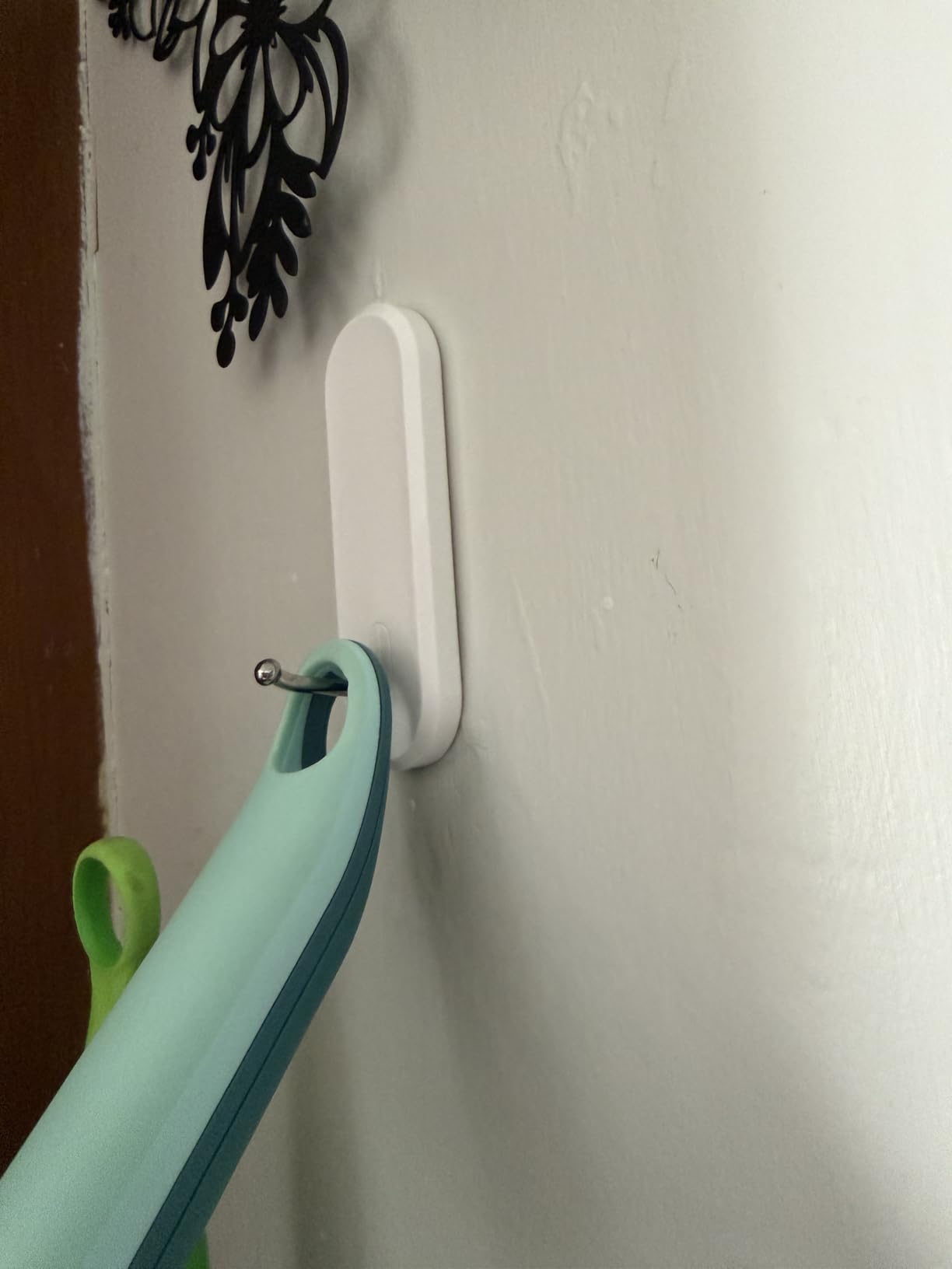 Shark VACMOP Reveal Cordless Vacuum & Spray Mop, Green, VM401 customer photo 1