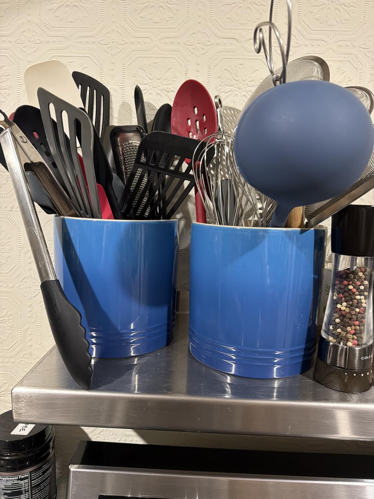 Le Creuset Stoneware Signature Utensil Crock customer photo 1
