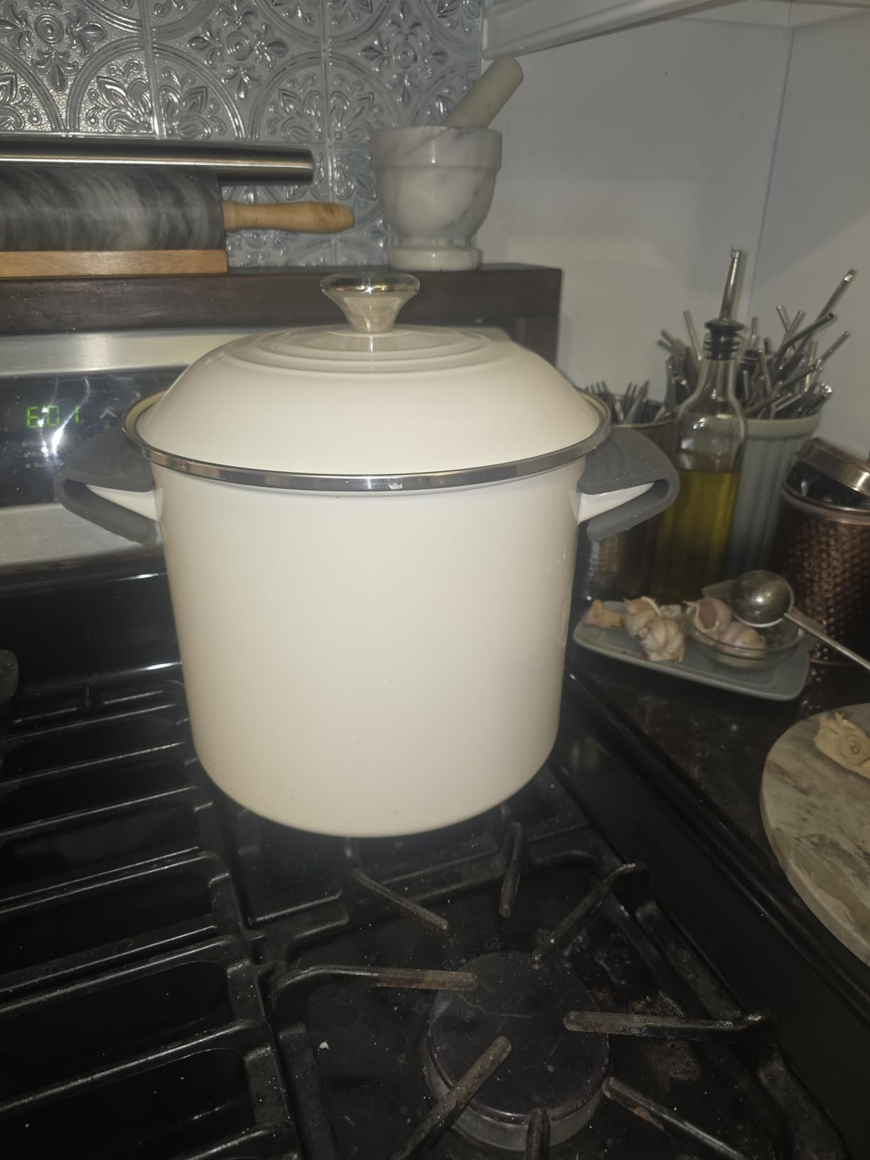 Le Creuset Enamel on Steel Traditional Stockpot, 12 qt., Marseille customer photo 1