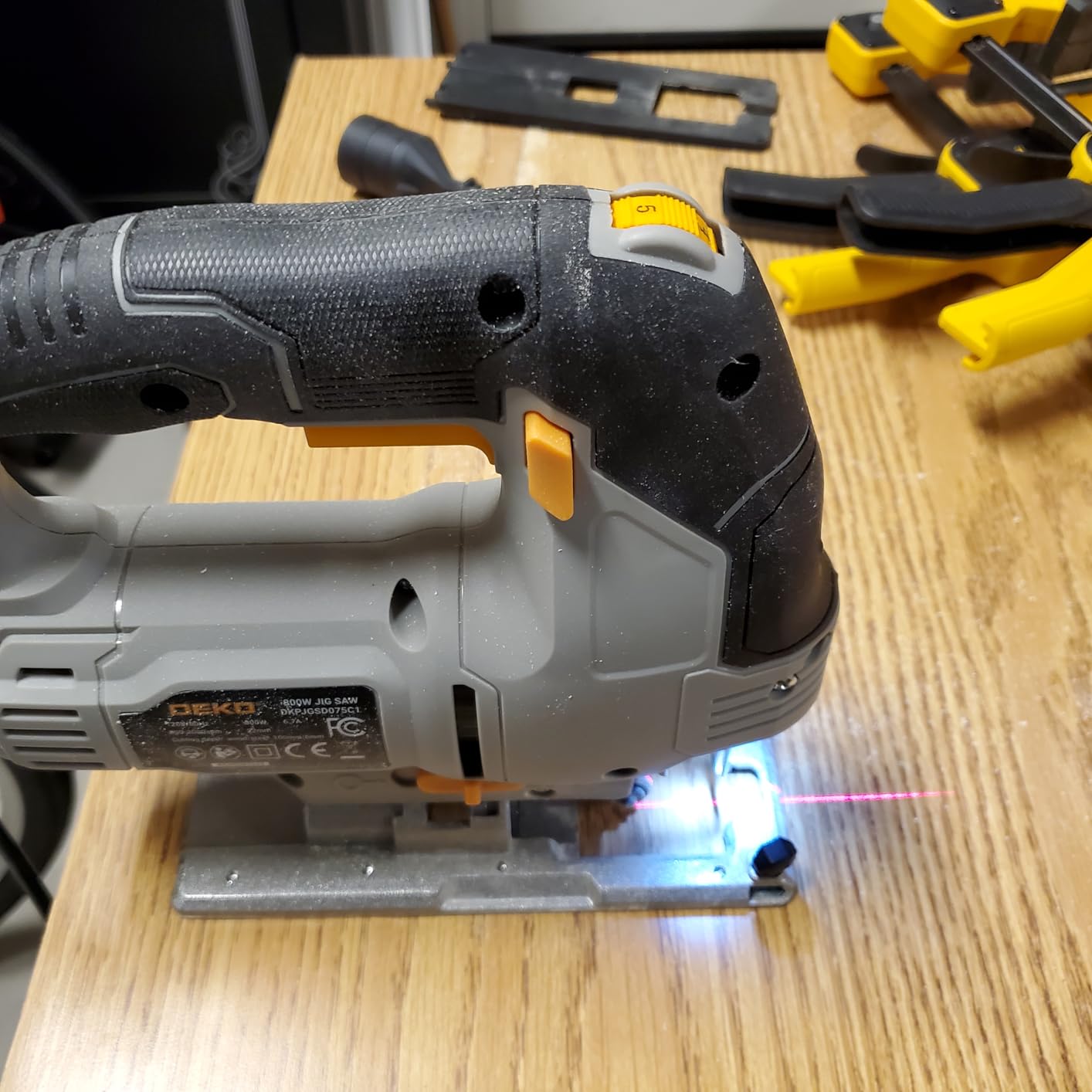 6.7-Amp Jig Saw Corded: Electric Jigsaw Tool Power Jig Saws for Wood Cutter with 6 Variable Speed Up to 3000 SPM, 4 Orbital Settings, LED Light & +/-45 Bevel Cutting, Tool-Free Blade Change customer photo 1