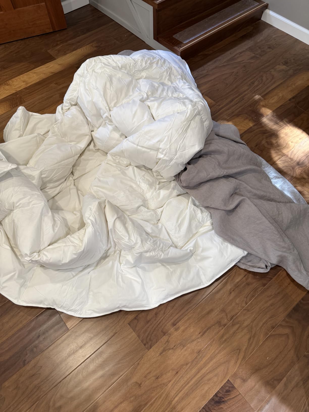 Feather and Down Fiber Comforter Insert Queen, 100% Cotton Cover | Medium Warmth White Duvet Insert, Fluffy Soft Hotel Luxury Bedding for Bedroom, 90 x 90 Inches customer photo 1