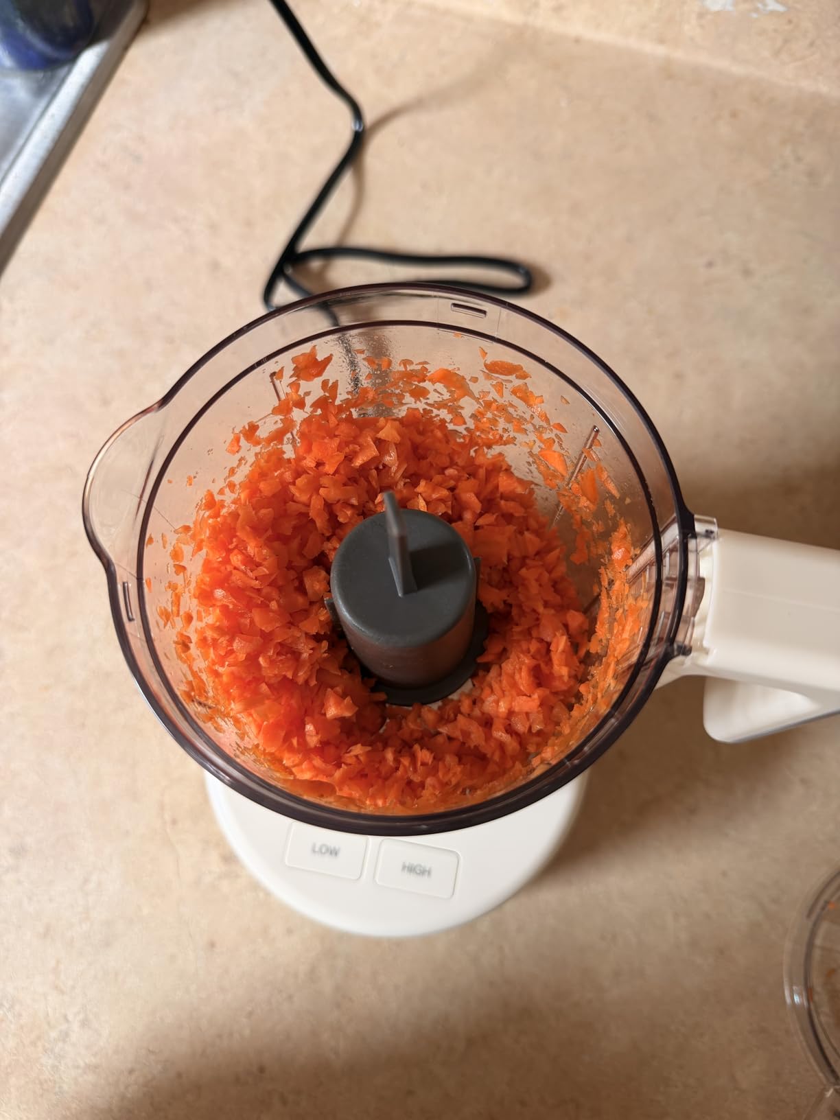 Martha Stewart 3 Cup Electric Vegetable Chopper & Mini Food Processor, Sage, 24oz BPA-Free Bowl, Stainless Steel Blades, Pour Spout, Dishwasher-Safe Parts customer photo 1