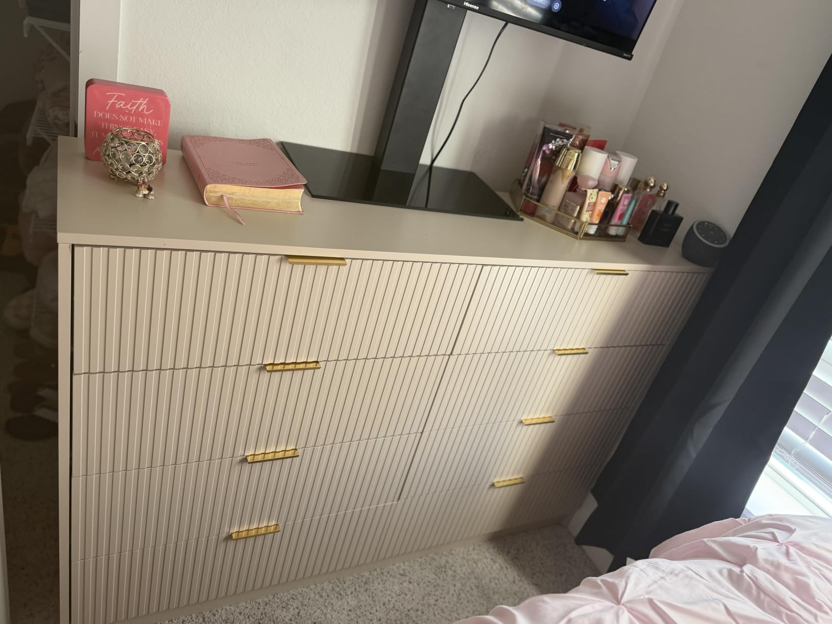 Furniway Walnut Dresser for Bedroom, Modern Dresser with 6 Drawers and Smooth Slides, Wide Chest of Drawers with Golden Handles customer photo 2