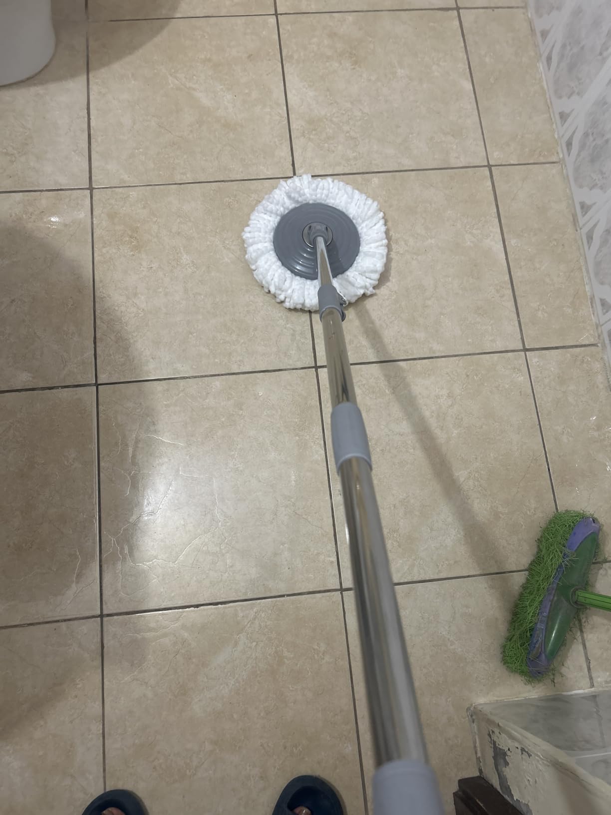 Mop and Bucket Set with Wringer, Spin Mop Floor Cleaning System with 6 Replacement Microfiber Heads & 61