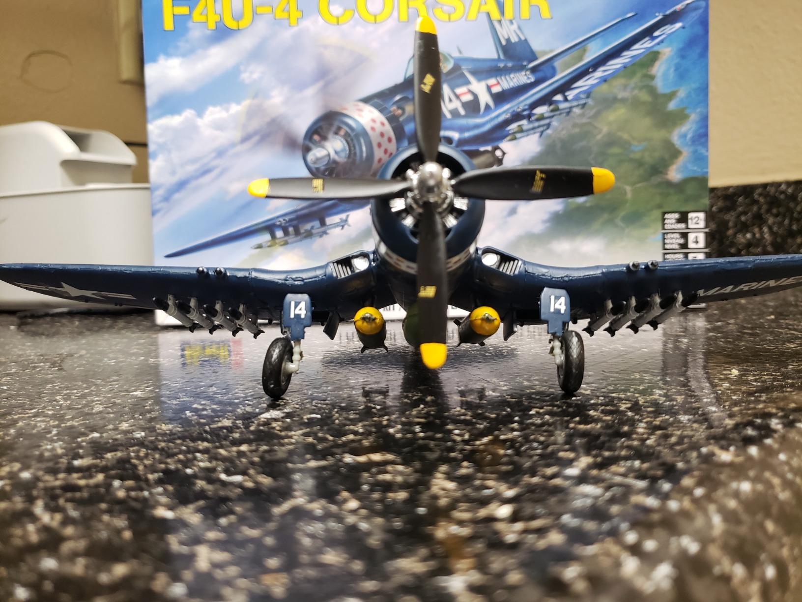 Revell Corsair F4U-4 1:48 Scale, Green customer photo 1