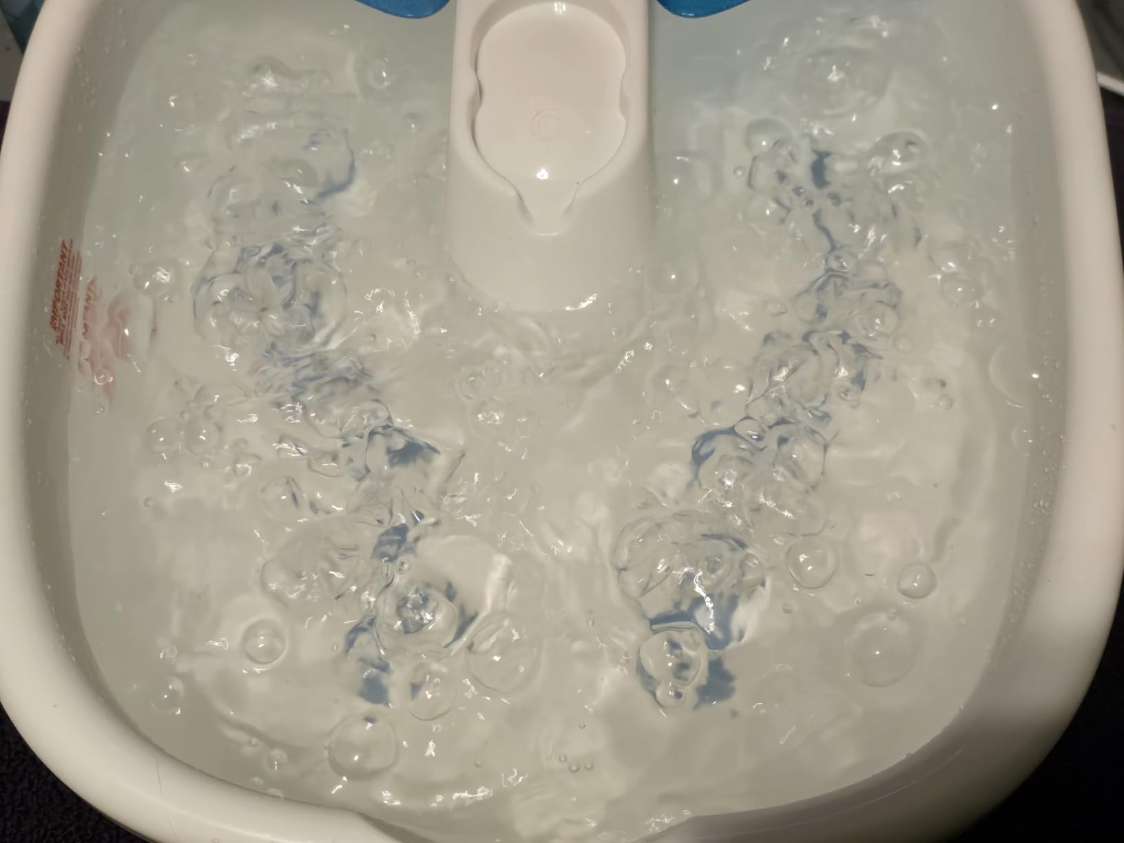 Homedics Bubble Mate Foot Spa, Toe Touch Controlled Foot Bath | with Invigorating Bubbles and Splash Proof, Raised Massage Nodes and Removable Pumice Stone customer photo 2