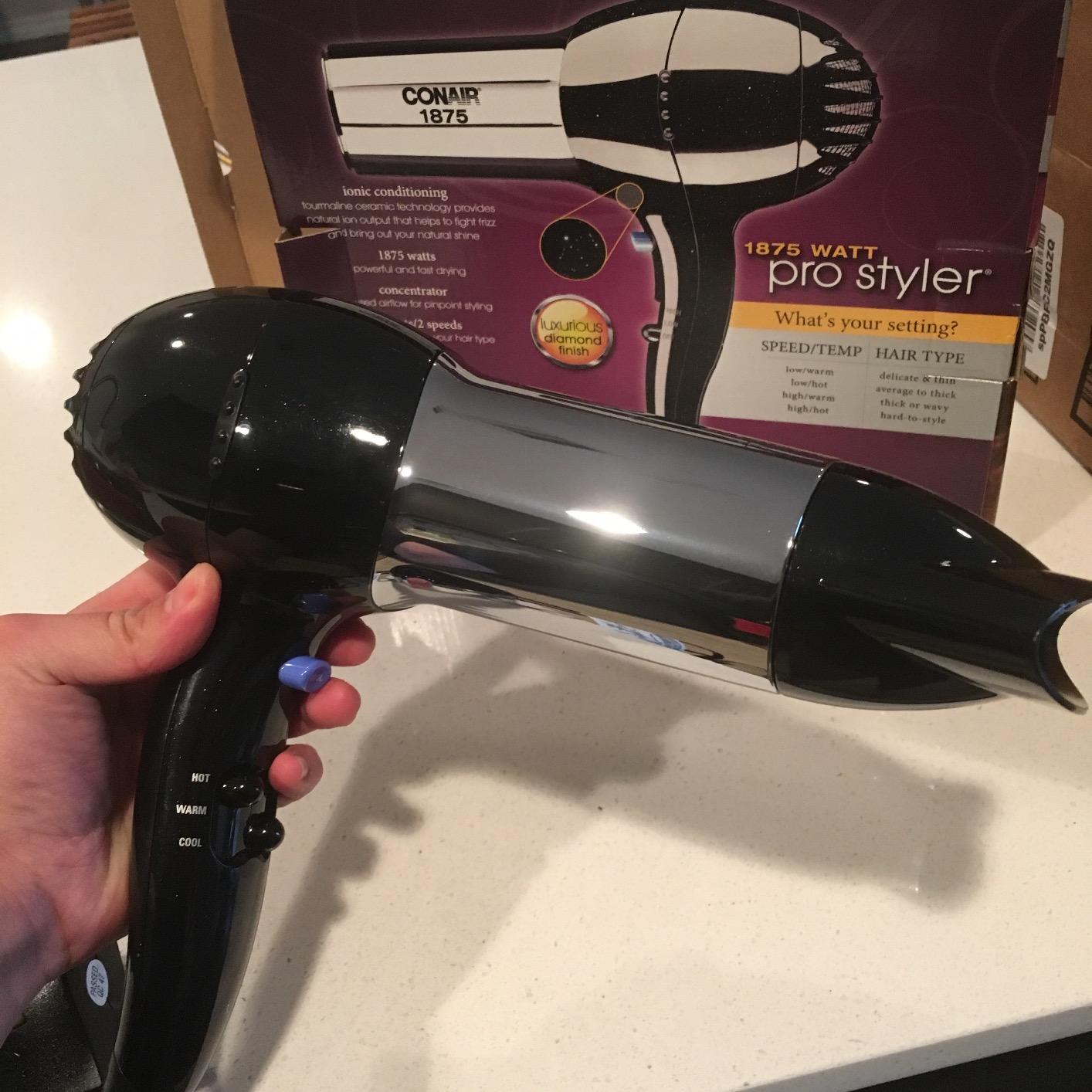 Conair Ionic Hair Dryer with Concentrator Attachment, 1875W, Full Size | Fast-drying blow dryer with various heat and speed settings and a lightweight design for effortless everyday styling customer photo 1