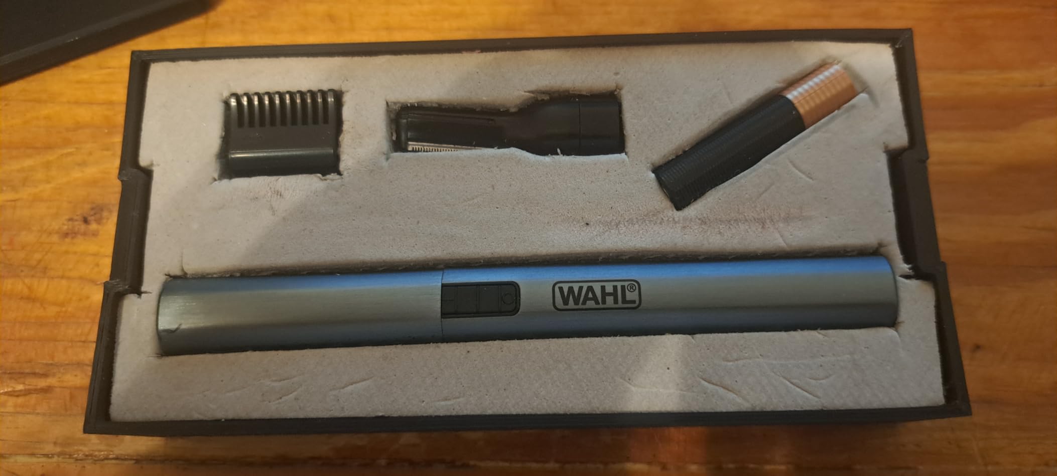Wahl Micro Groomsman Battery Personal Trimmer for Eyebrows, Nose & Ear - Compact Quick Touch-Up Hair Trimmer For Eyebrows, Neckline, Nose, And Ear Hair With Rinseable Heads - Model 5640-600 customer photo 2
