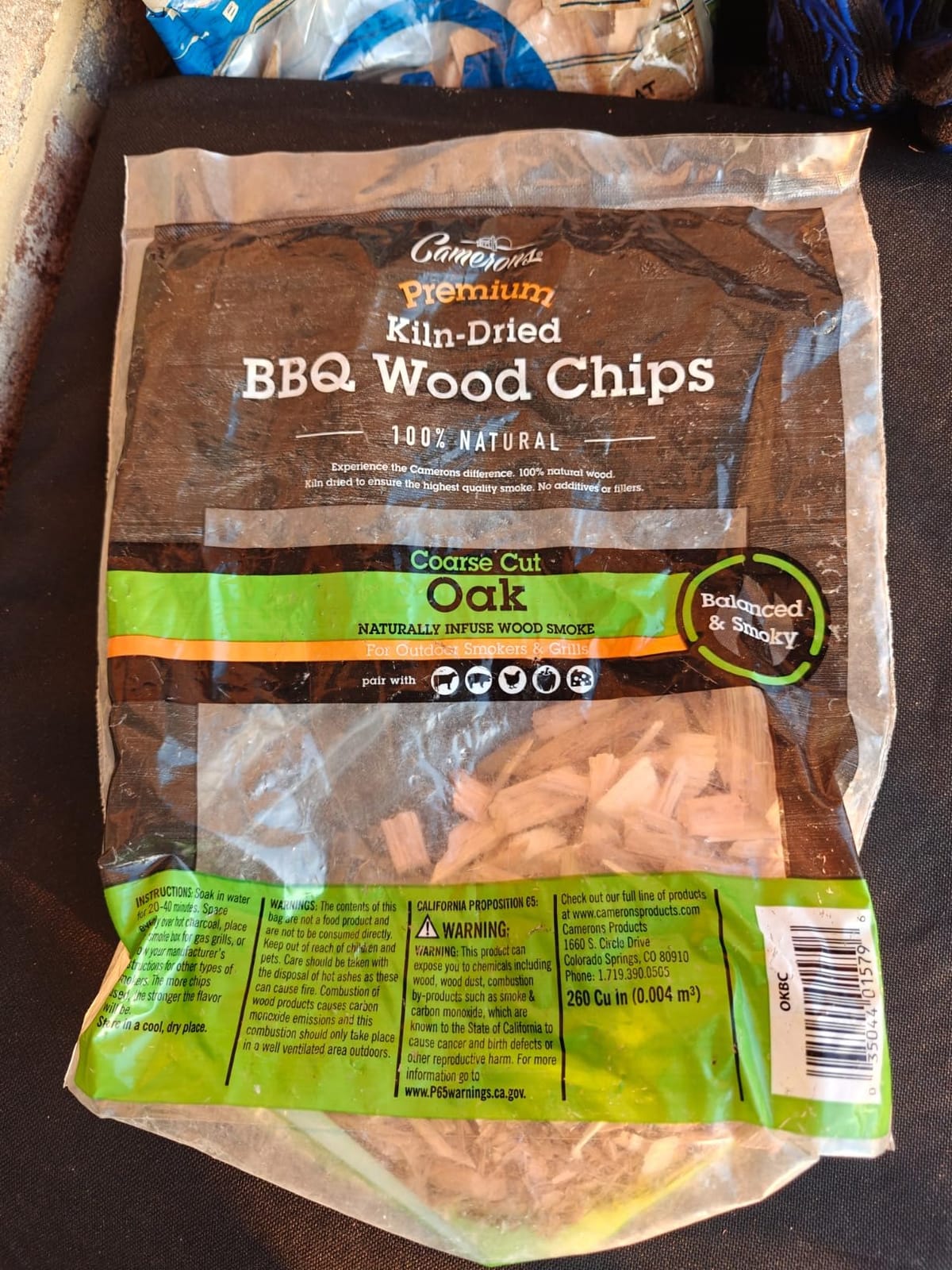 Camerons All Natural Oak BBQ Wood Chips for Smoker, 260 Cu in Bag, 2 Lbs | Kiln Dried Coarse Cut BBQ Wood Chips for Smoking Meats on Gas & Charcoal Grills, Barbecue Accessories, Grilling Gifts for Men customer photo 2